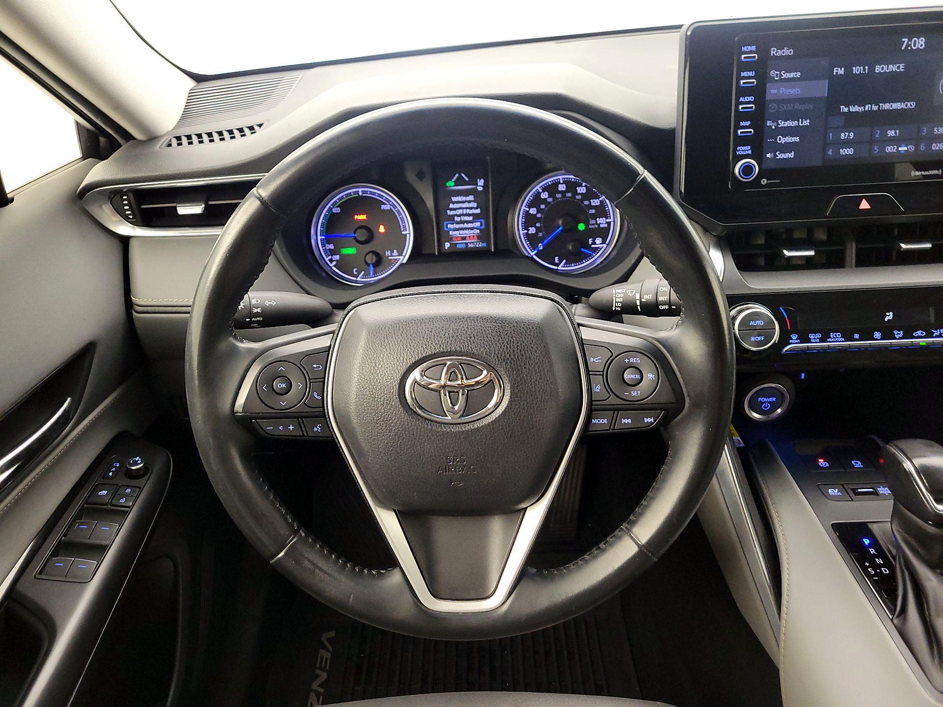 Thumbnail: 2021 Toyota Venza - 10