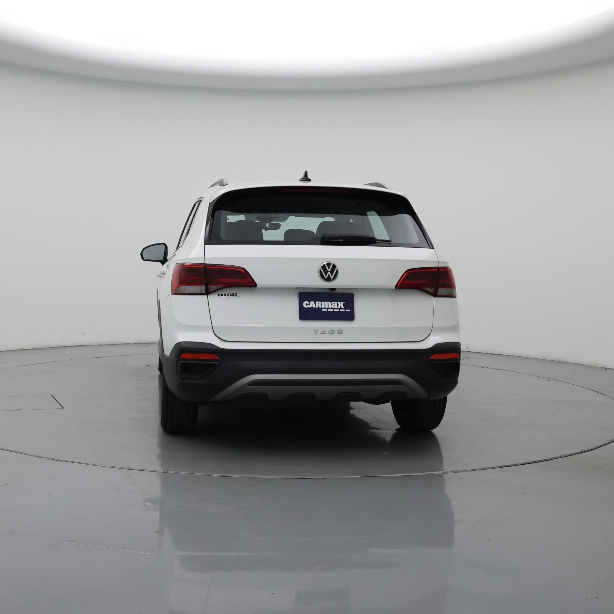Thumbnail: 2023 Volkswagen Taos - 6
