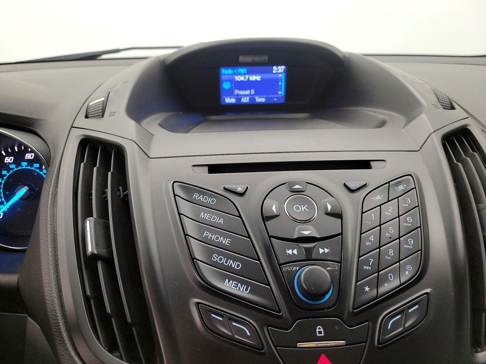 2014 Ford Escape S - Photo 16