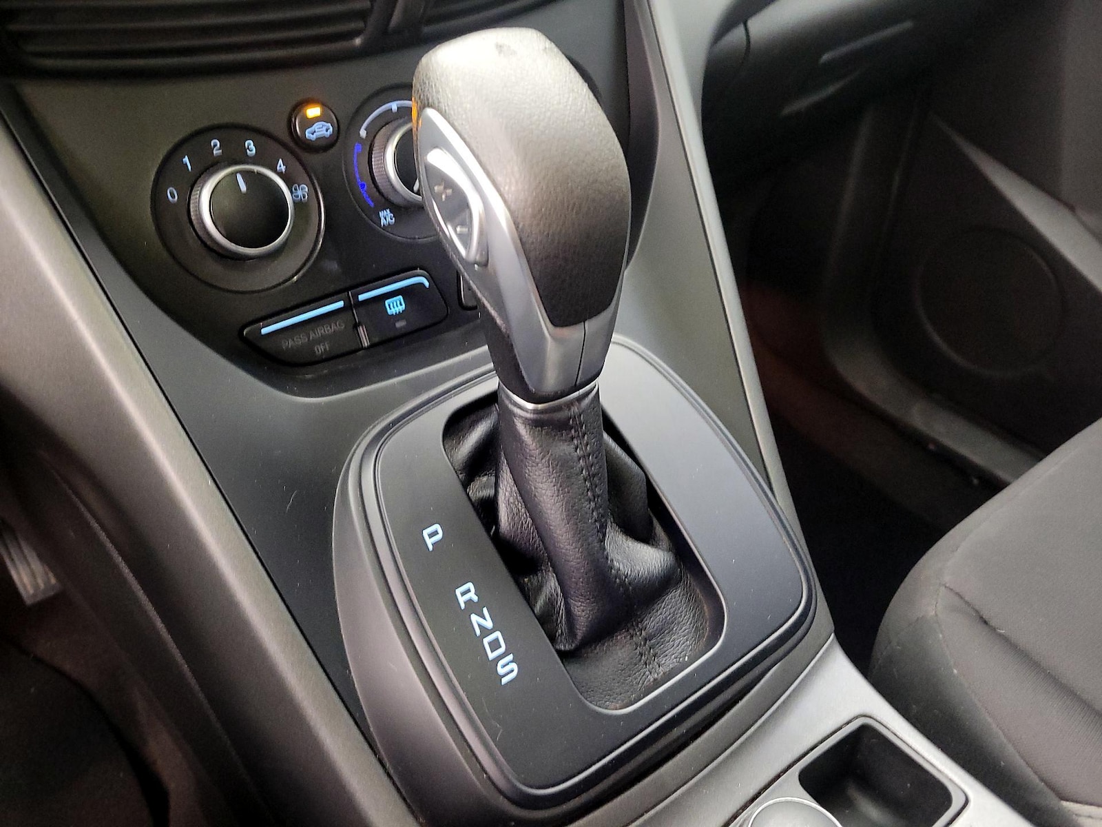 2014 Ford Escape S - Photo 18