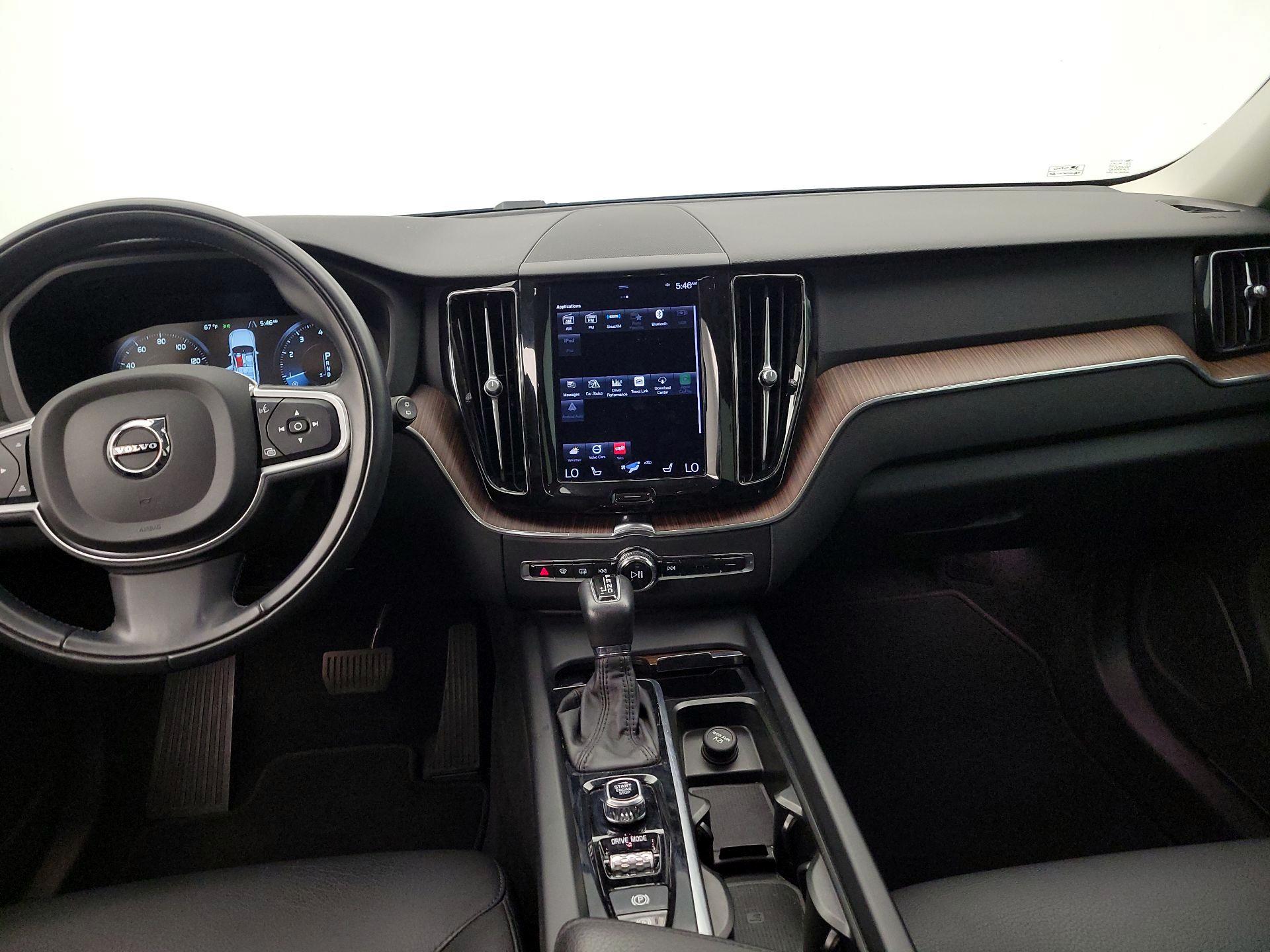 Thumbnail: 2021 Volvo XC60 - 9