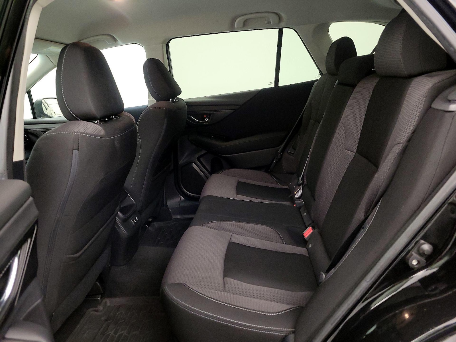 2020 Subaru Outback Premium - Photo 20