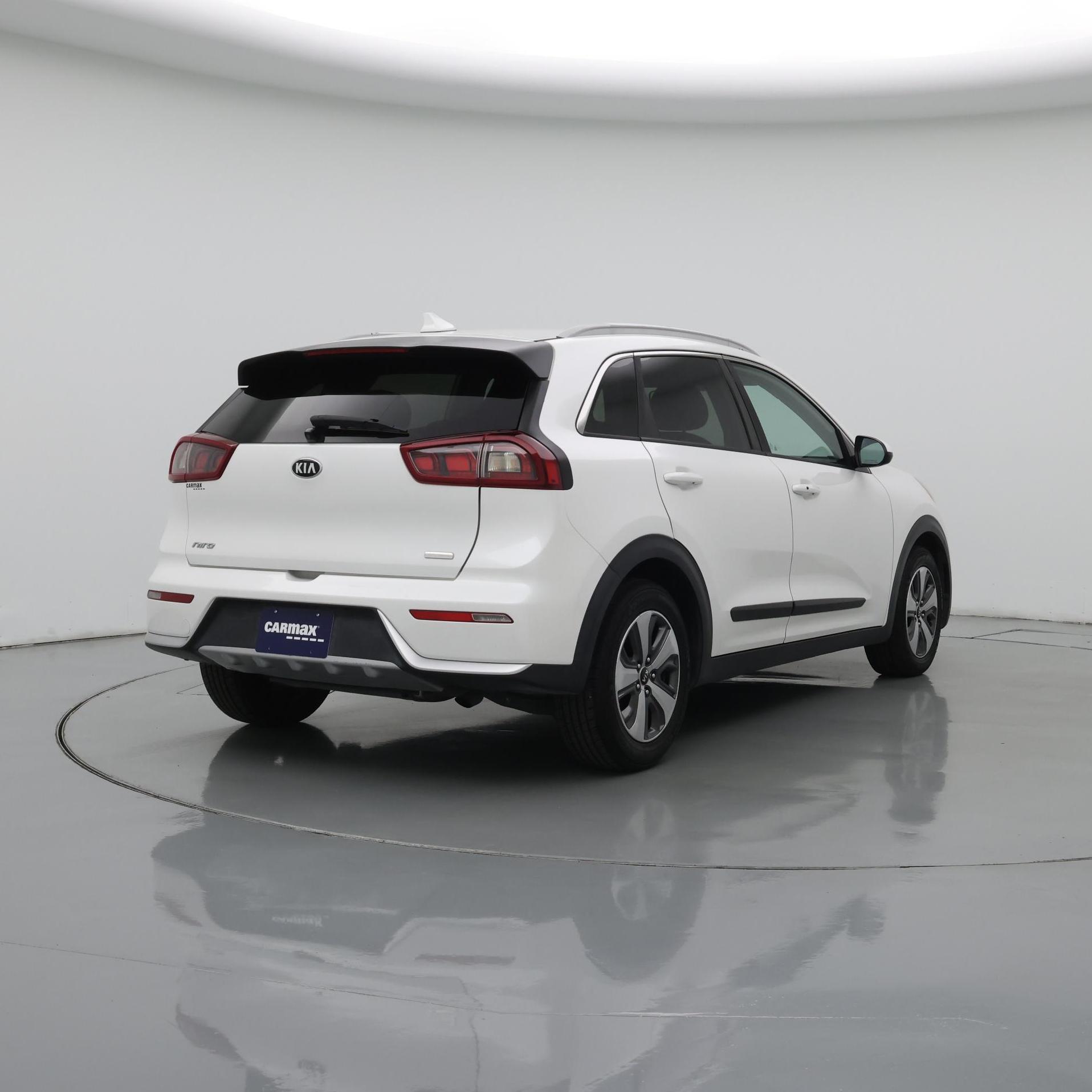 Thumbnail: 2019 Kia Niro - 8