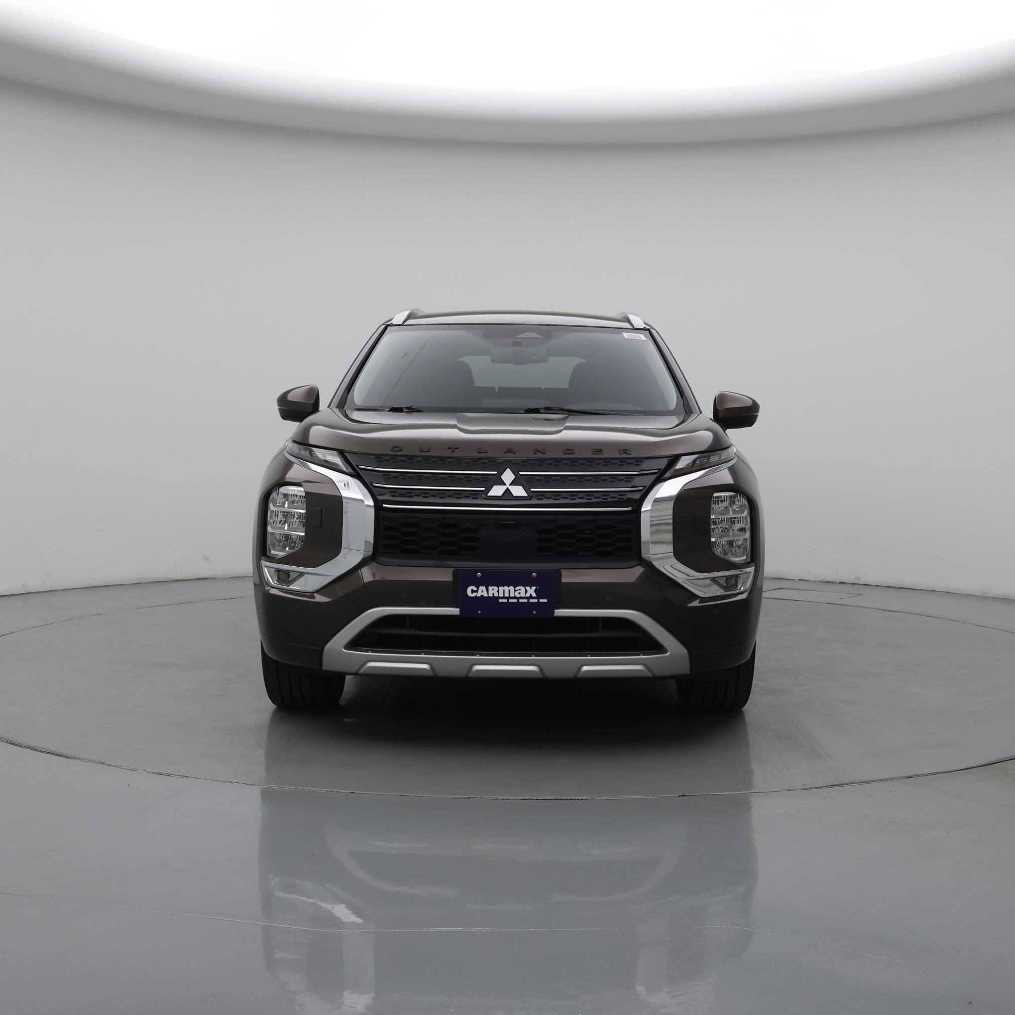 Thumbnail: 2023 Mitsubishi Outlander - 5