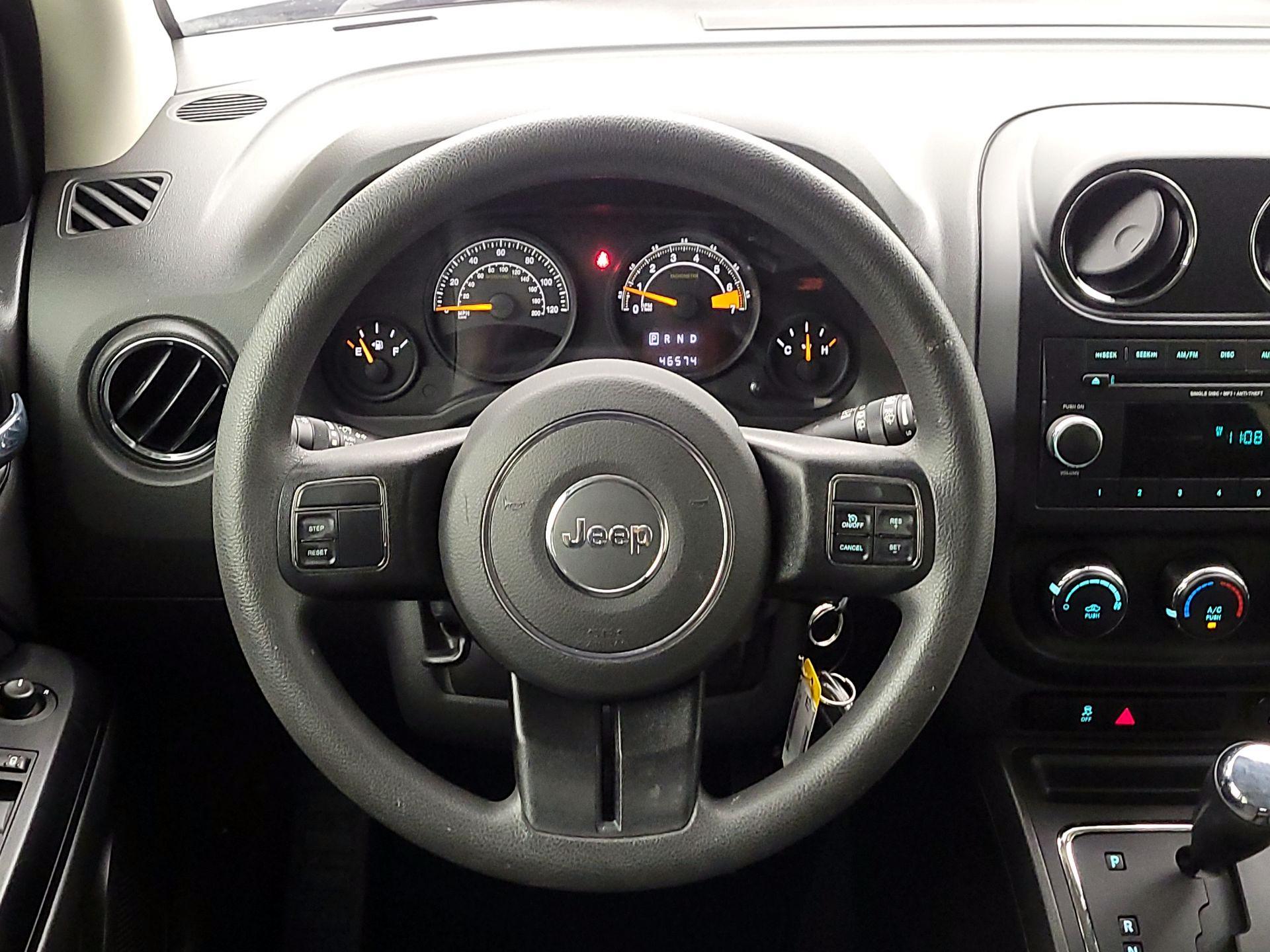 Thumbnail: 2014 Jeep Compass - 10
