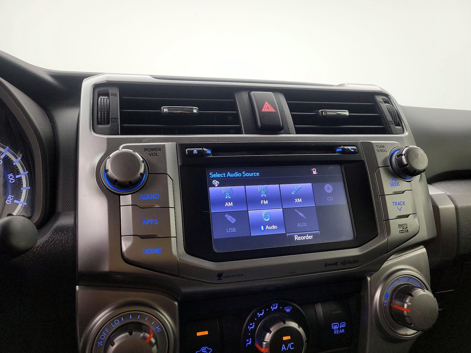 Thumbnail: 2019 Toyota 4Runner - 15