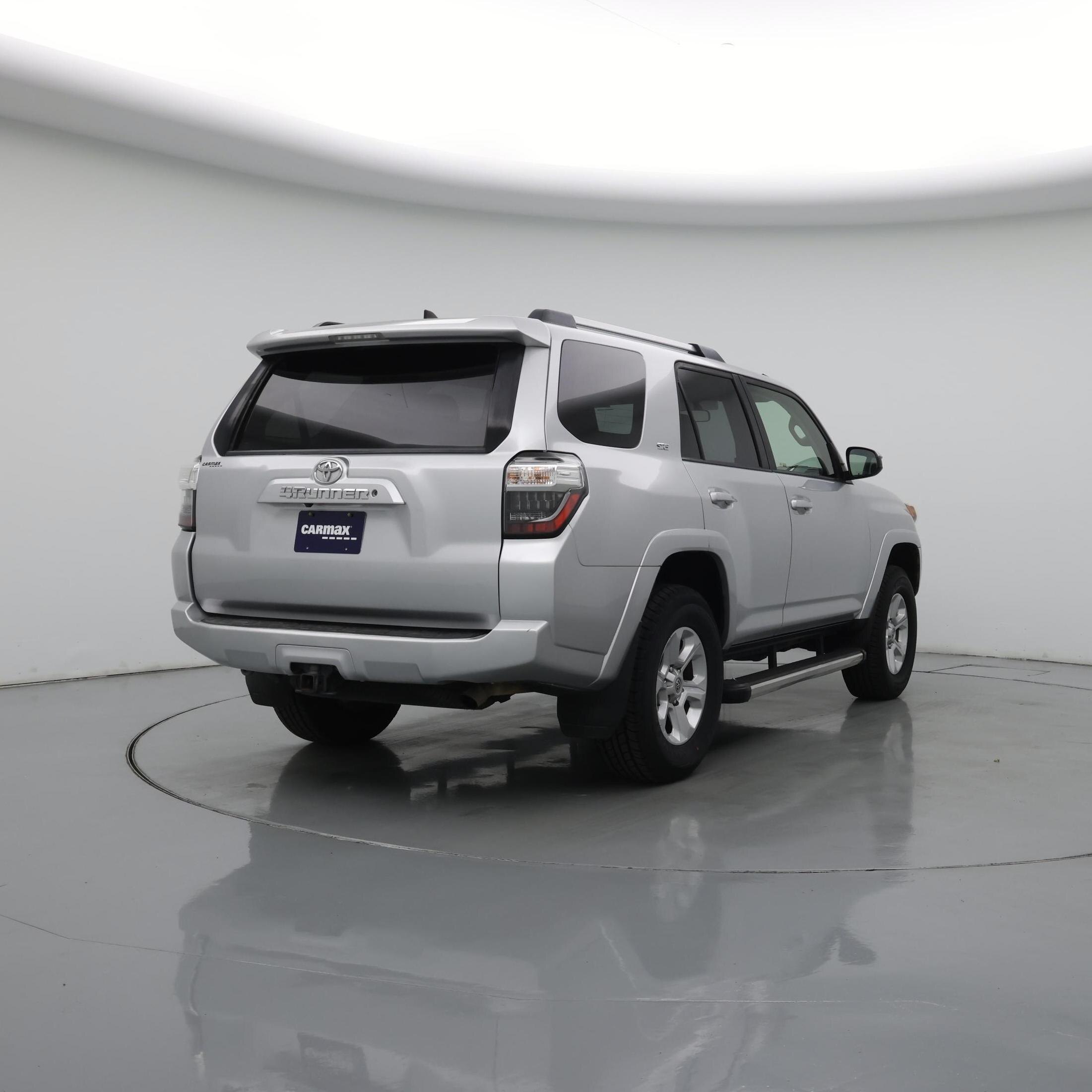Thumbnail: 2019 Toyota 4Runner - 8