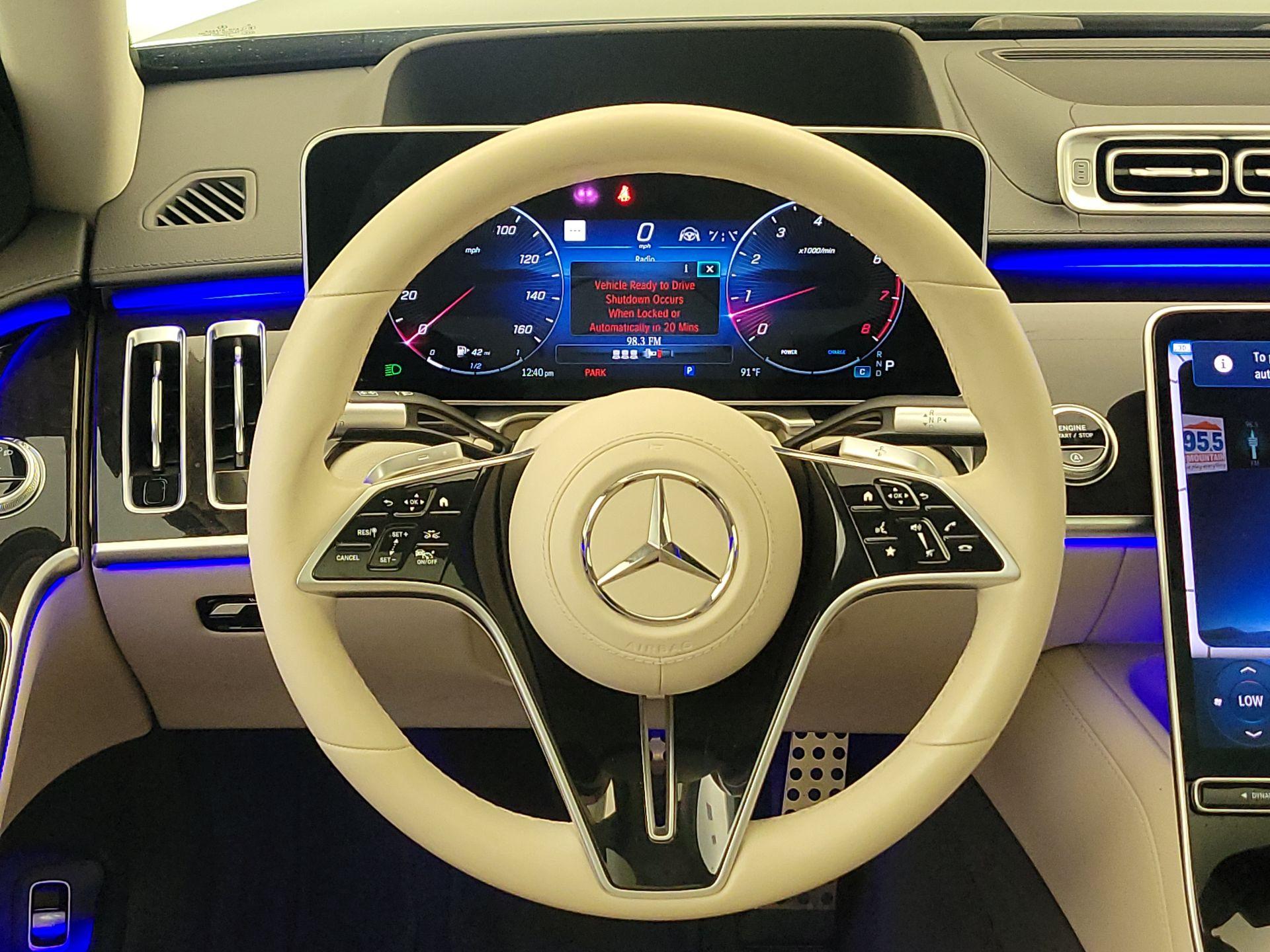 Thumbnail: 2024 Mercedes-Benz S-Class - 10