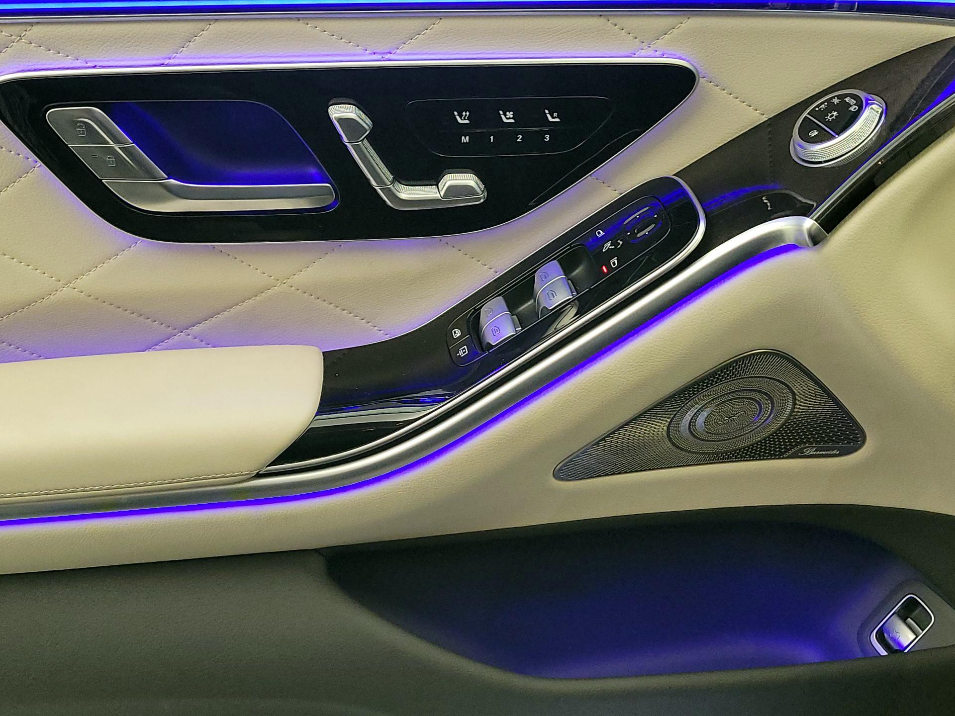 Thumbnail: 2024 Mercedes-Benz S-Class - 12