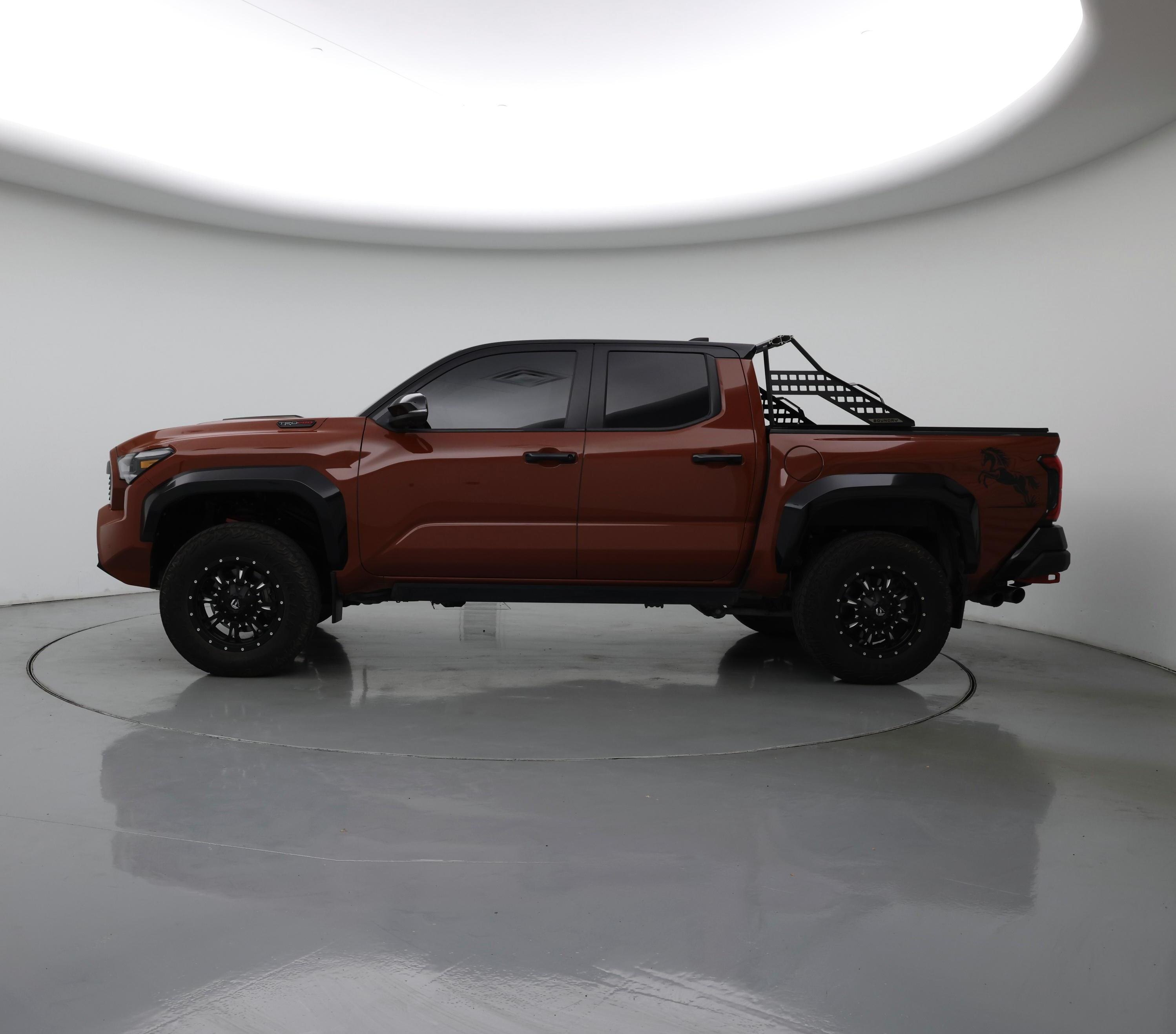 Thumbnail: 2024 Toyota Tacoma - 3