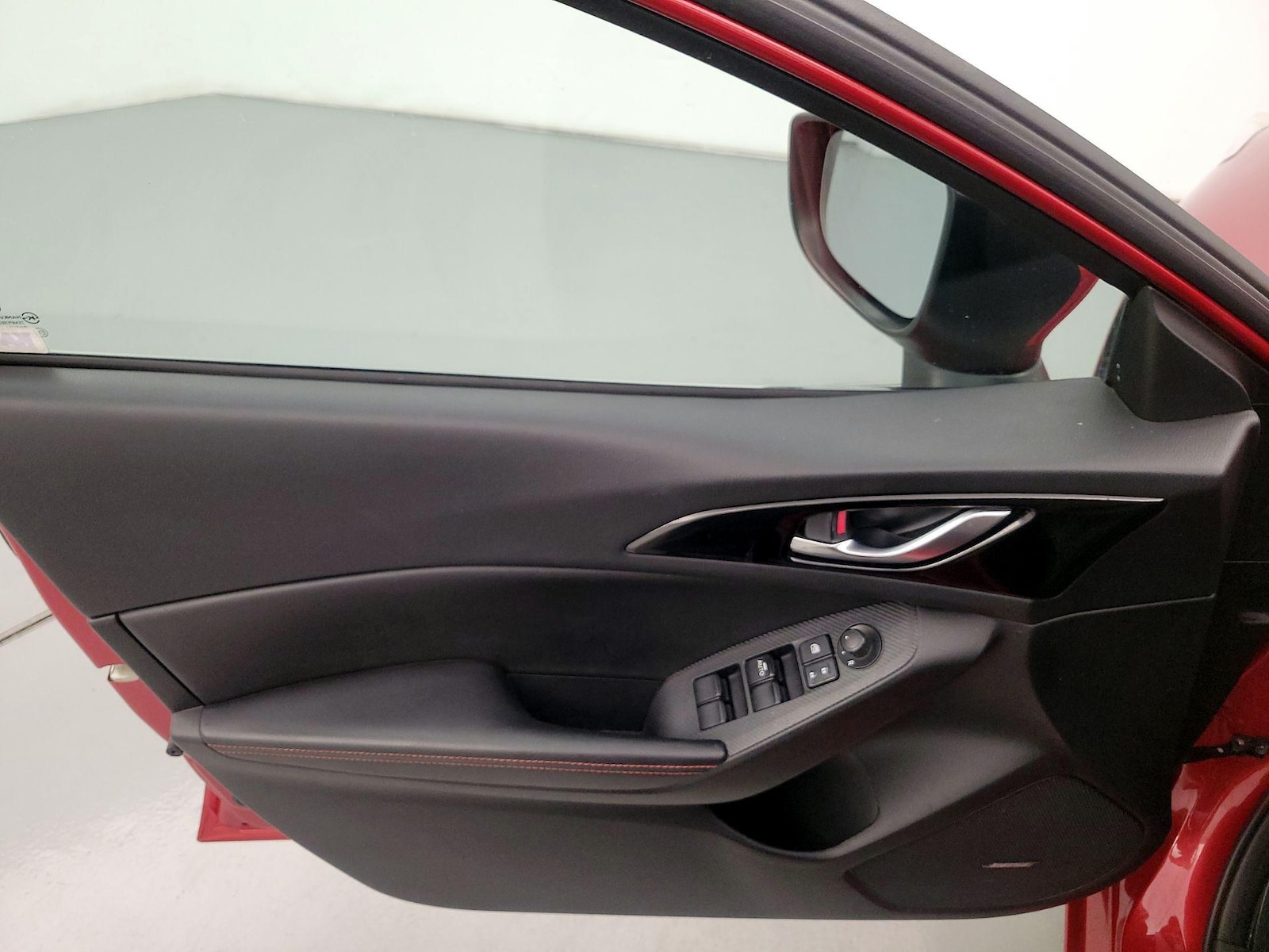 2016 Mazda MAZDA3 s Grand Touring - Photo 13