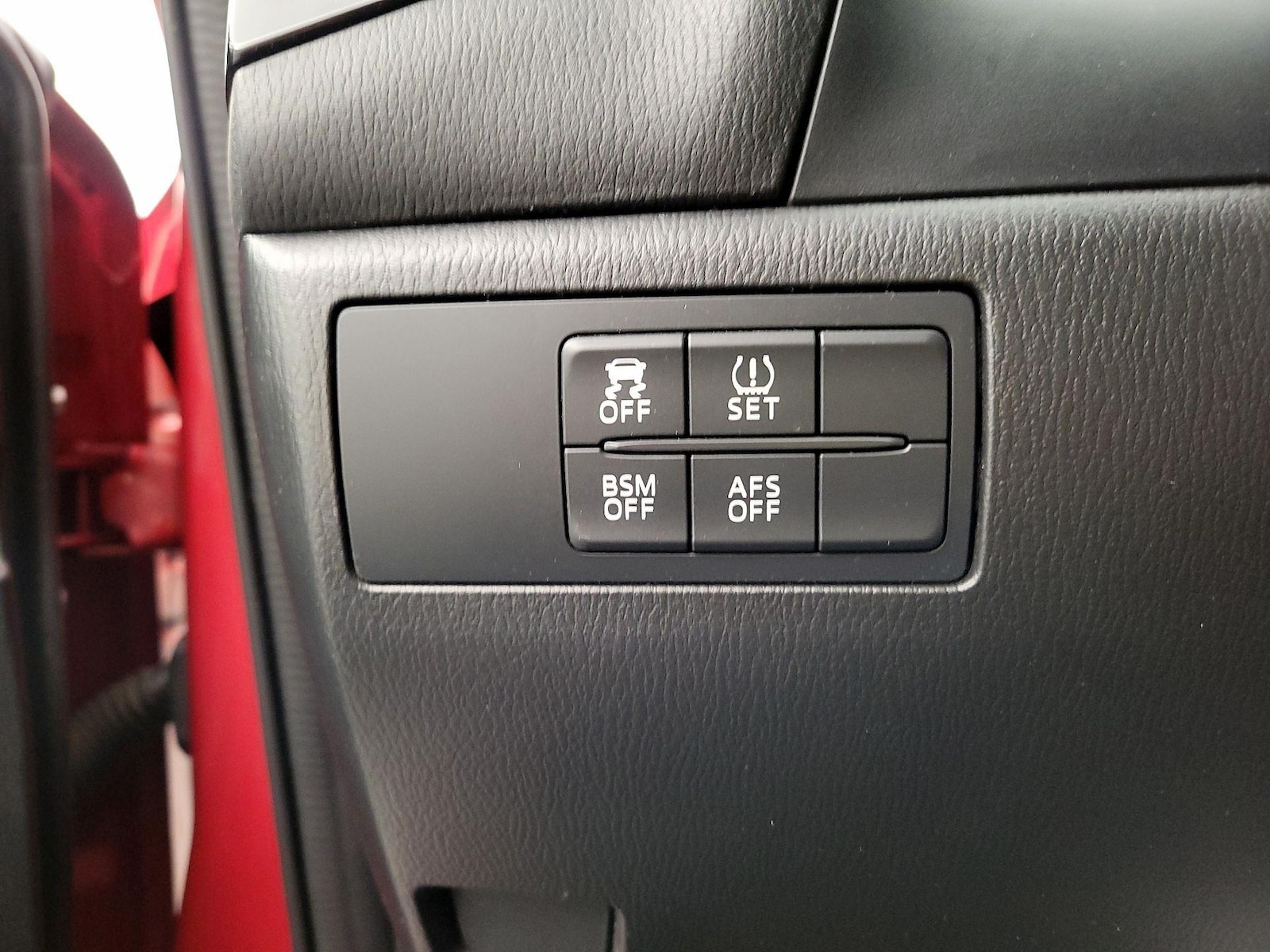 2016 Mazda MAZDA3 s Grand Touring - Photo 14