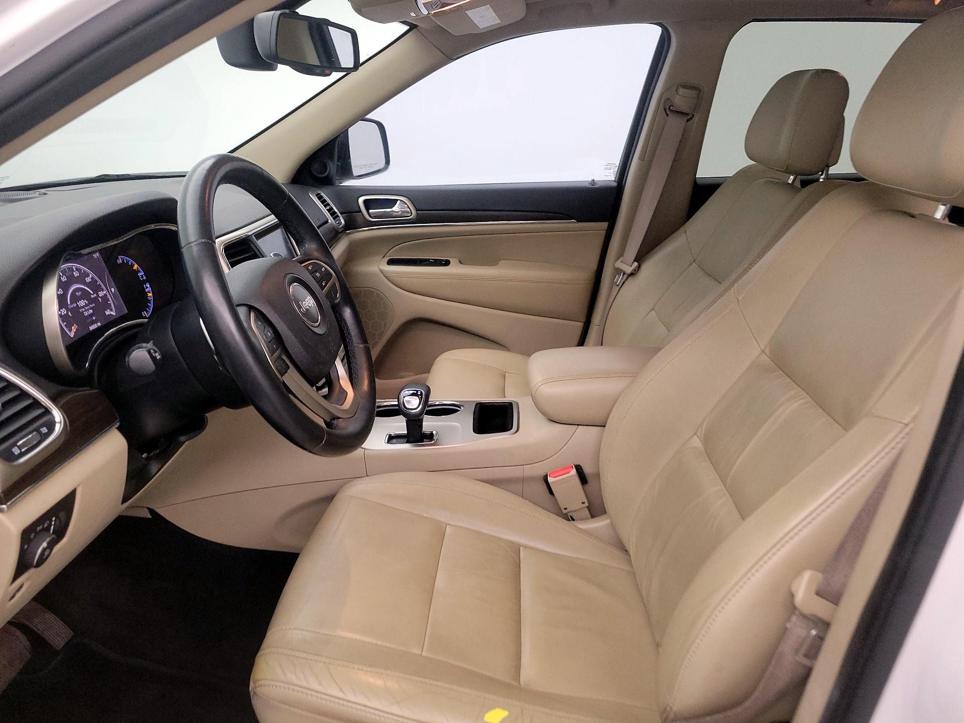 Thumbnail: 2014 Jeep Grand Cherokee - 11
