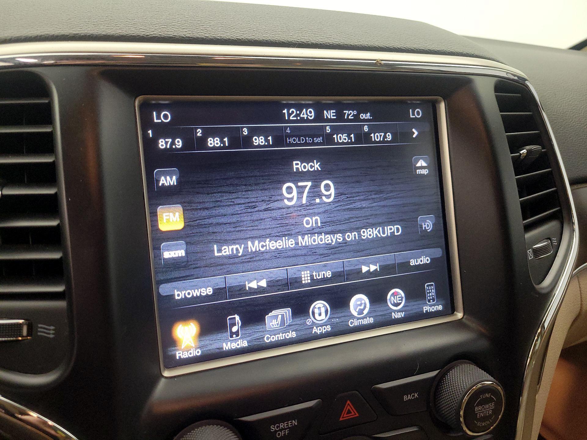 Thumbnail: 2014 Jeep Grand Cherokee - 15