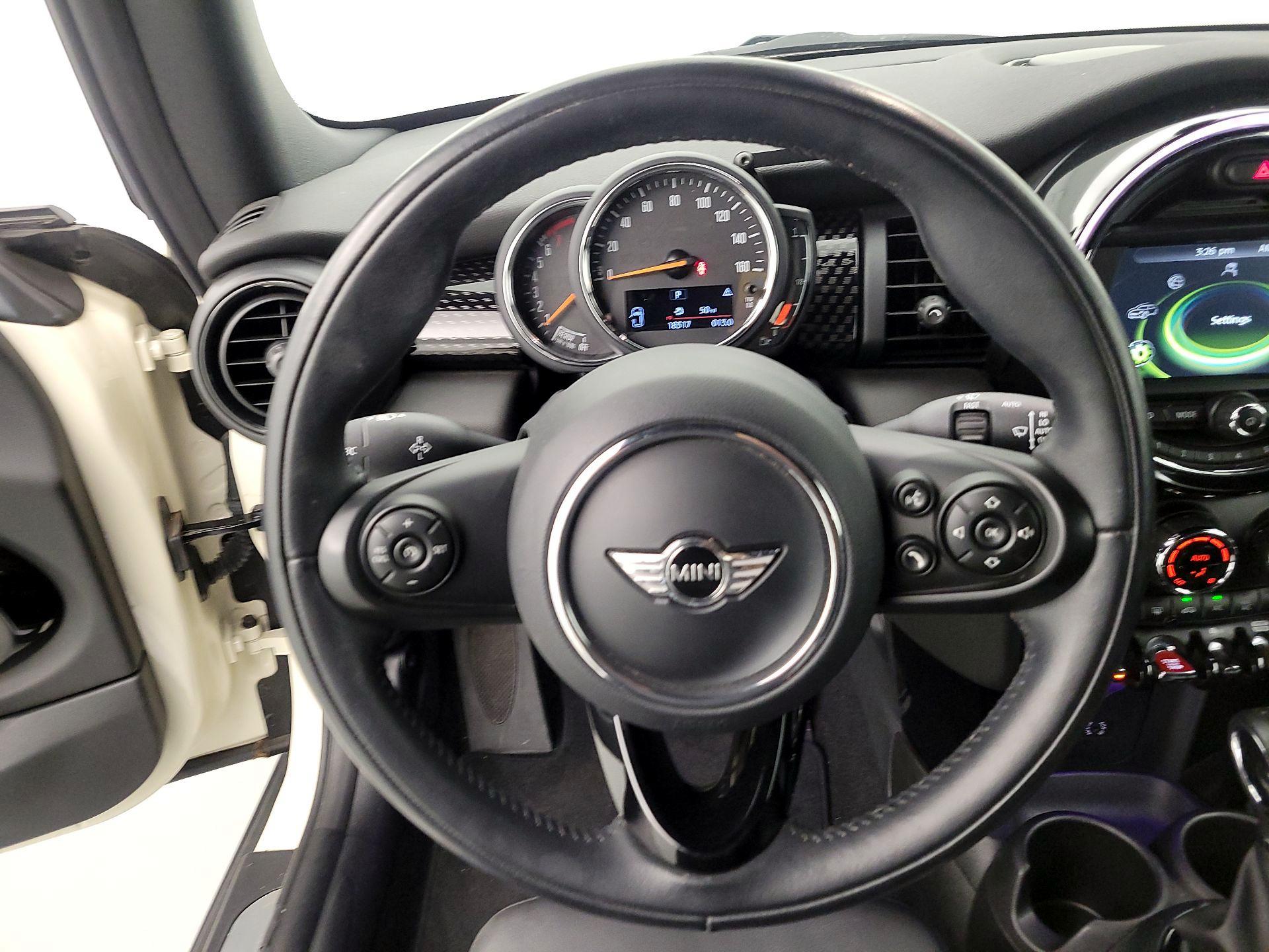 Thumbnail: 2018 MINI Cooper - 10