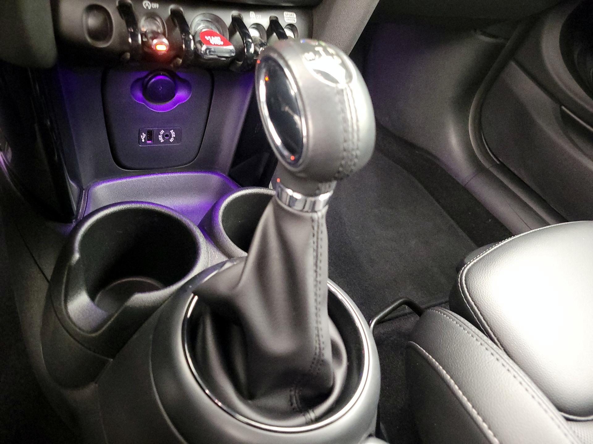 Thumbnail: 2018 MINI Cooper - 17