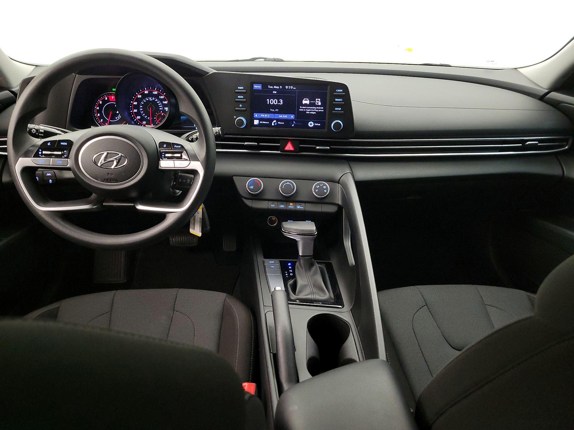 Thumbnail: 2023 Hyundai Elantra - 9