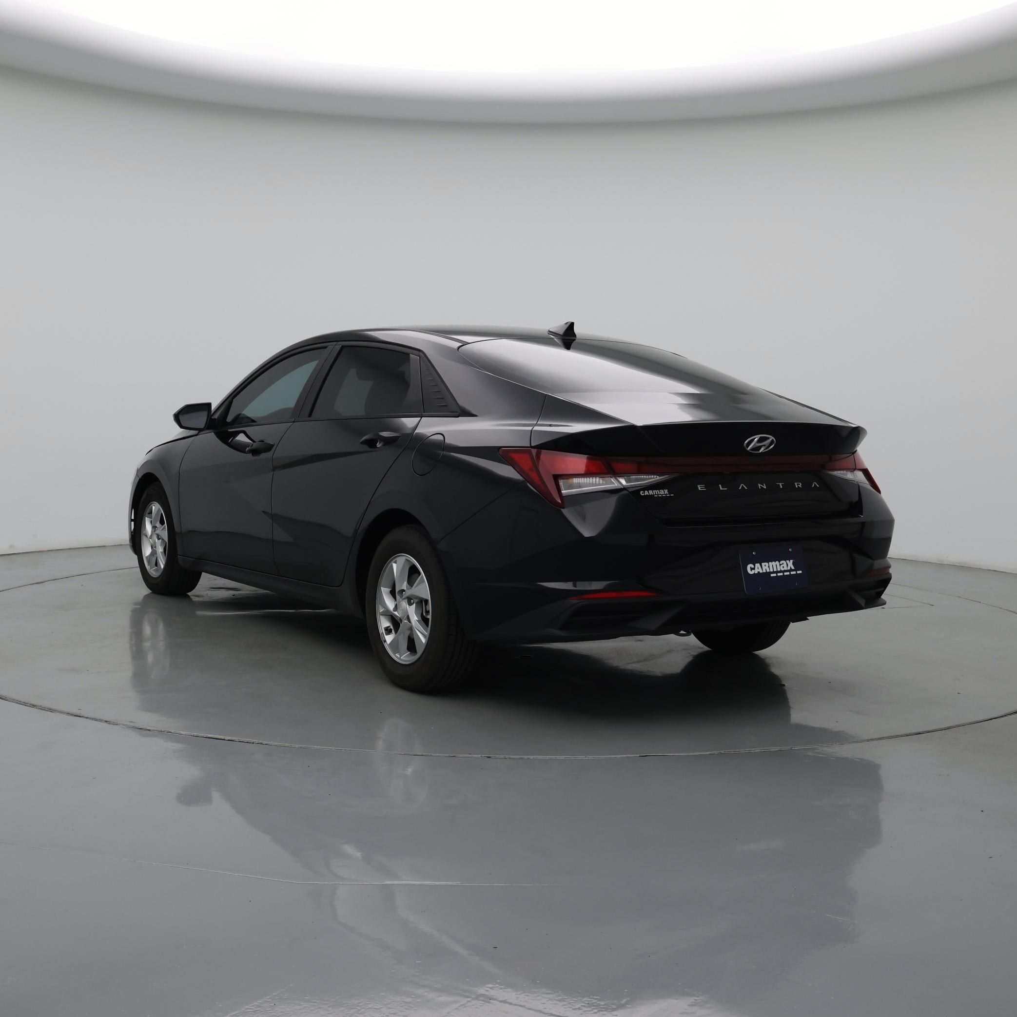 Thumbnail: 2023 Hyundai Elantra - 2