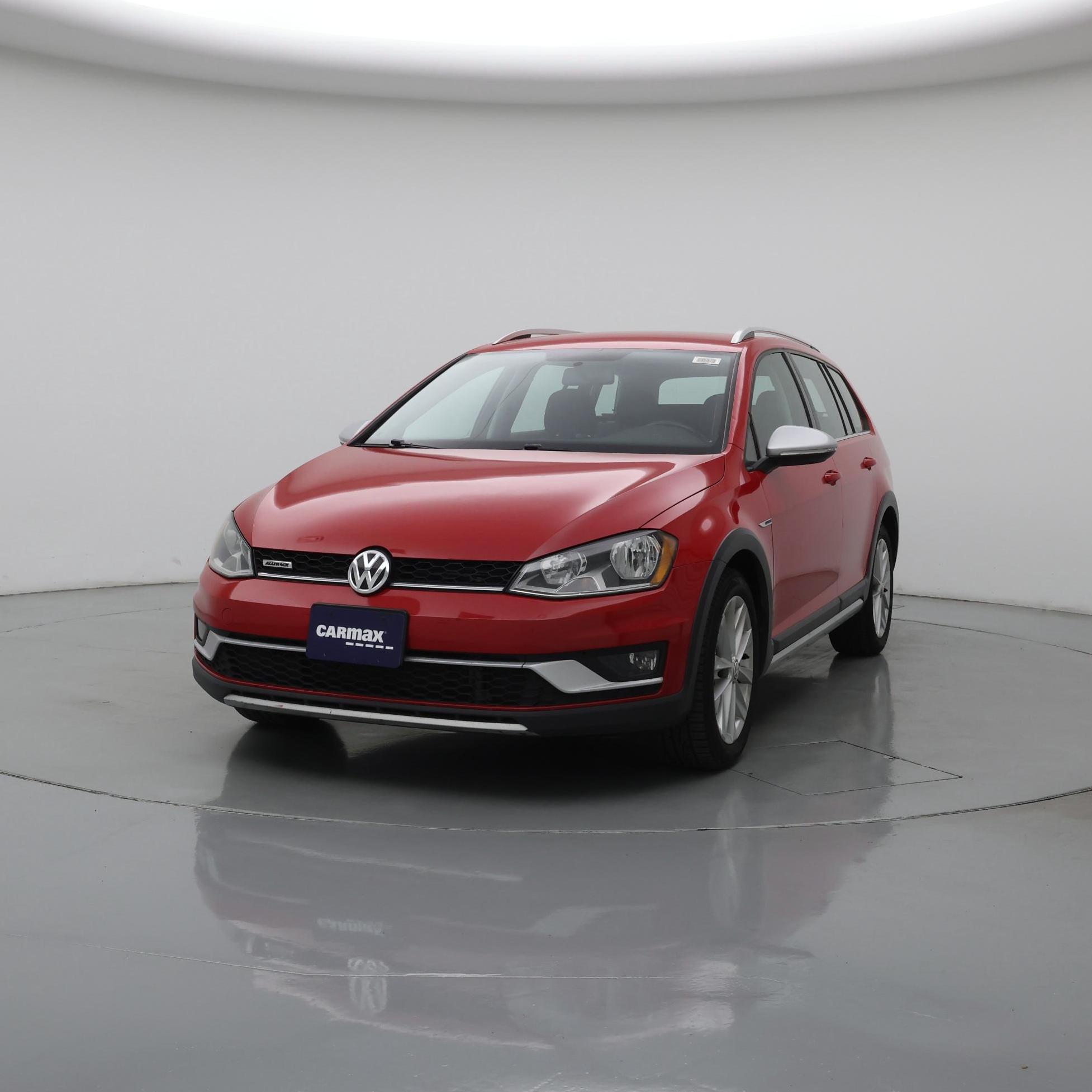 Thumbnail: 2017 Volkswagen Golf - 4