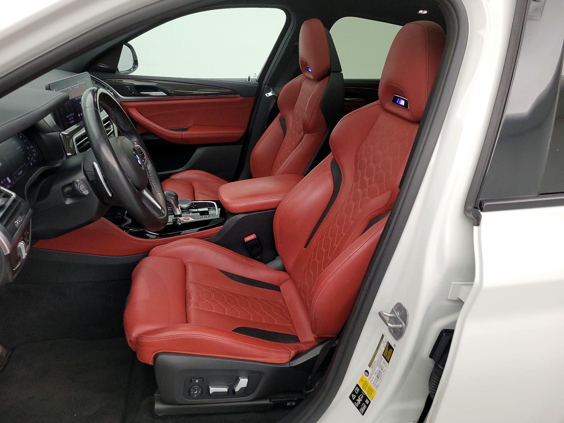 Thumbnail: 2022 BMW X4 - 11