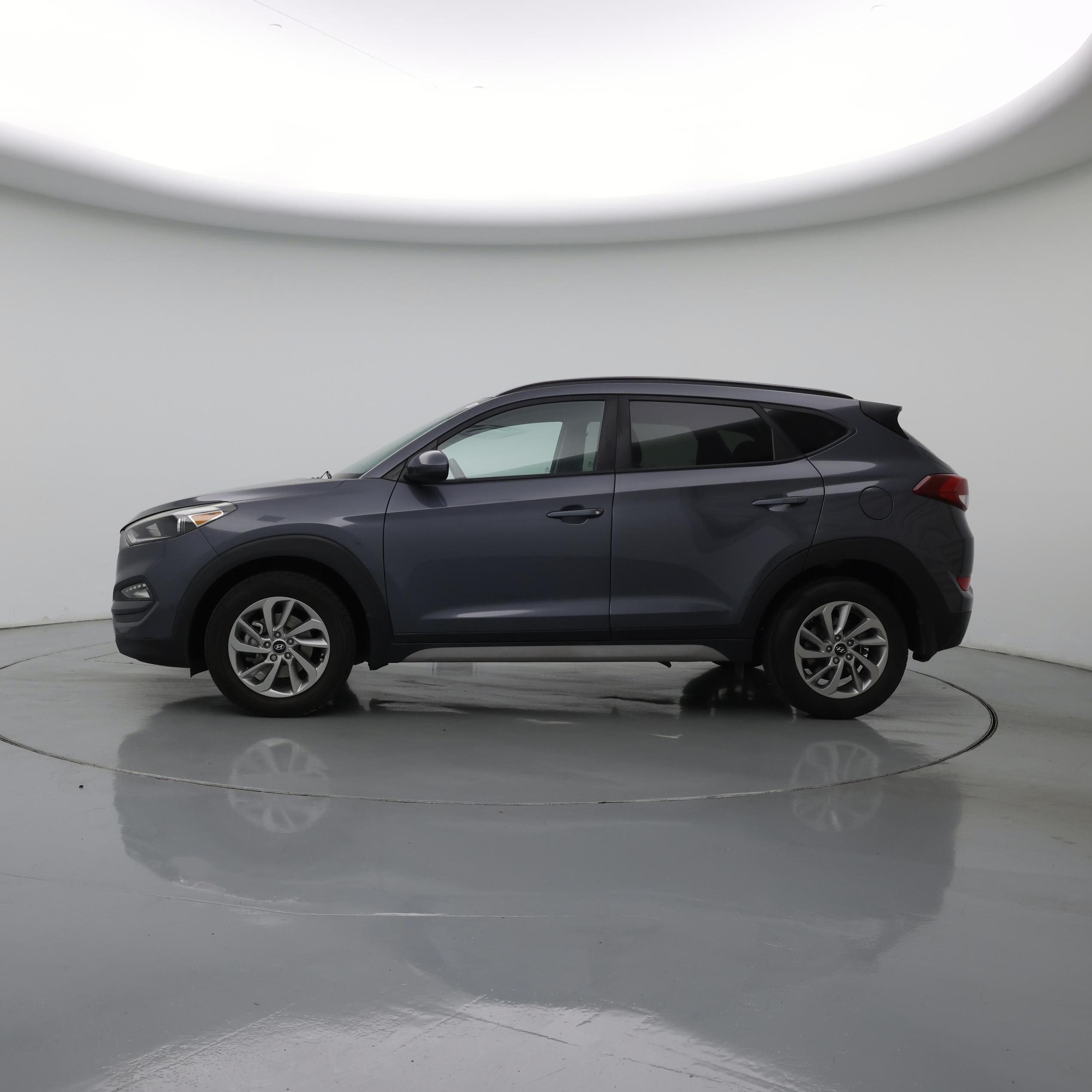 Thumbnail: 2018 Hyundai Tucson - 3