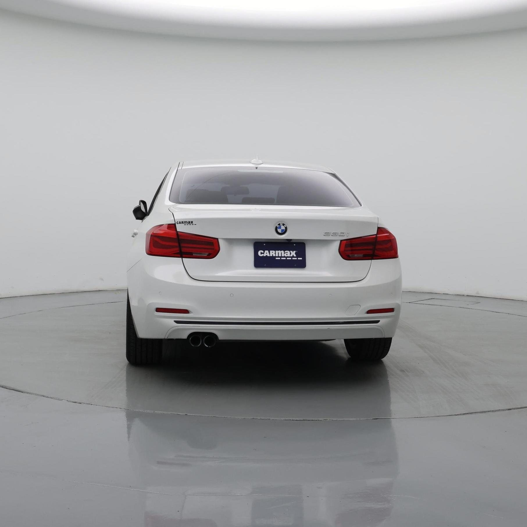 Thumbnail: 2017 BMW 3 Series - 6