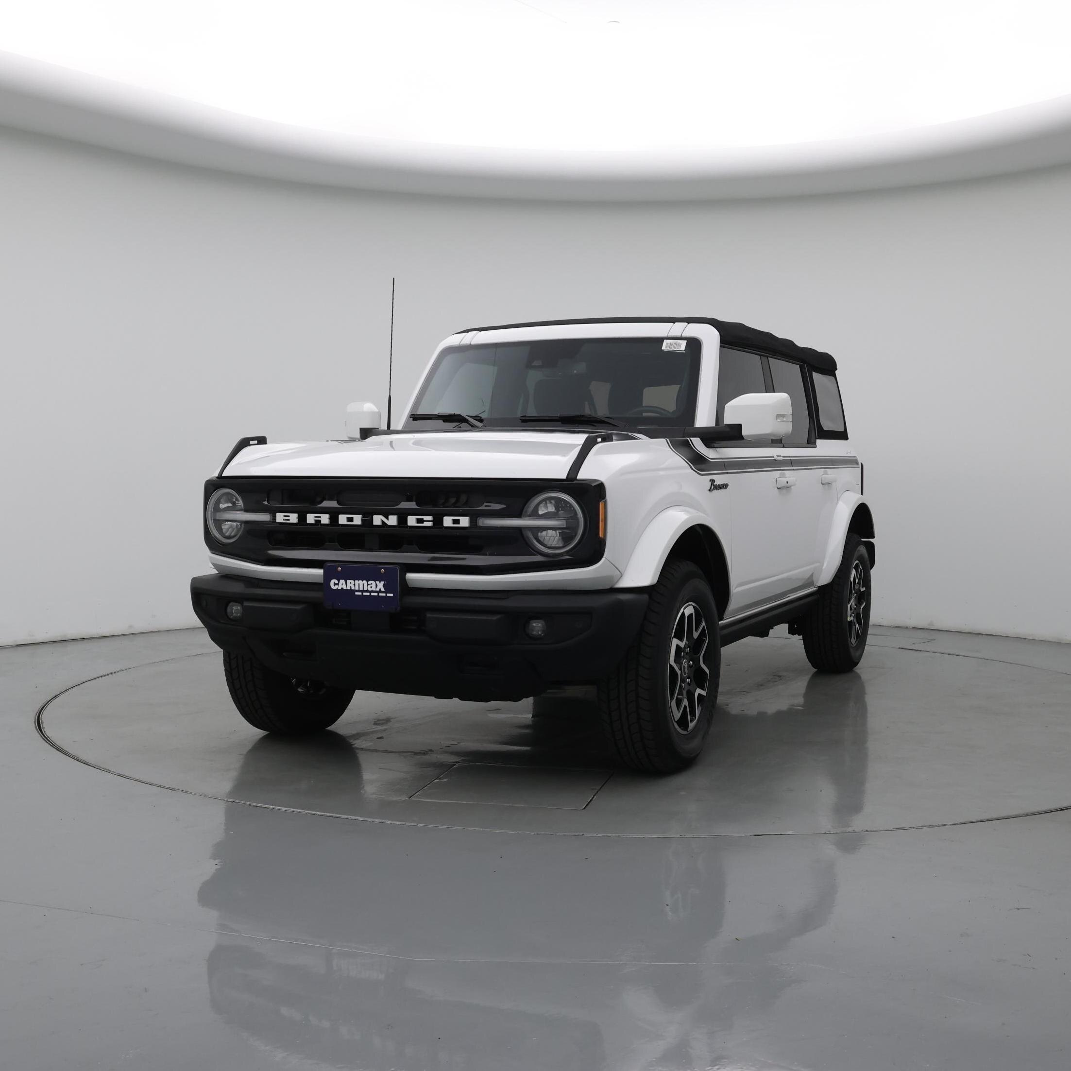 Thumbnail: 2022 Ford Bronco - 4