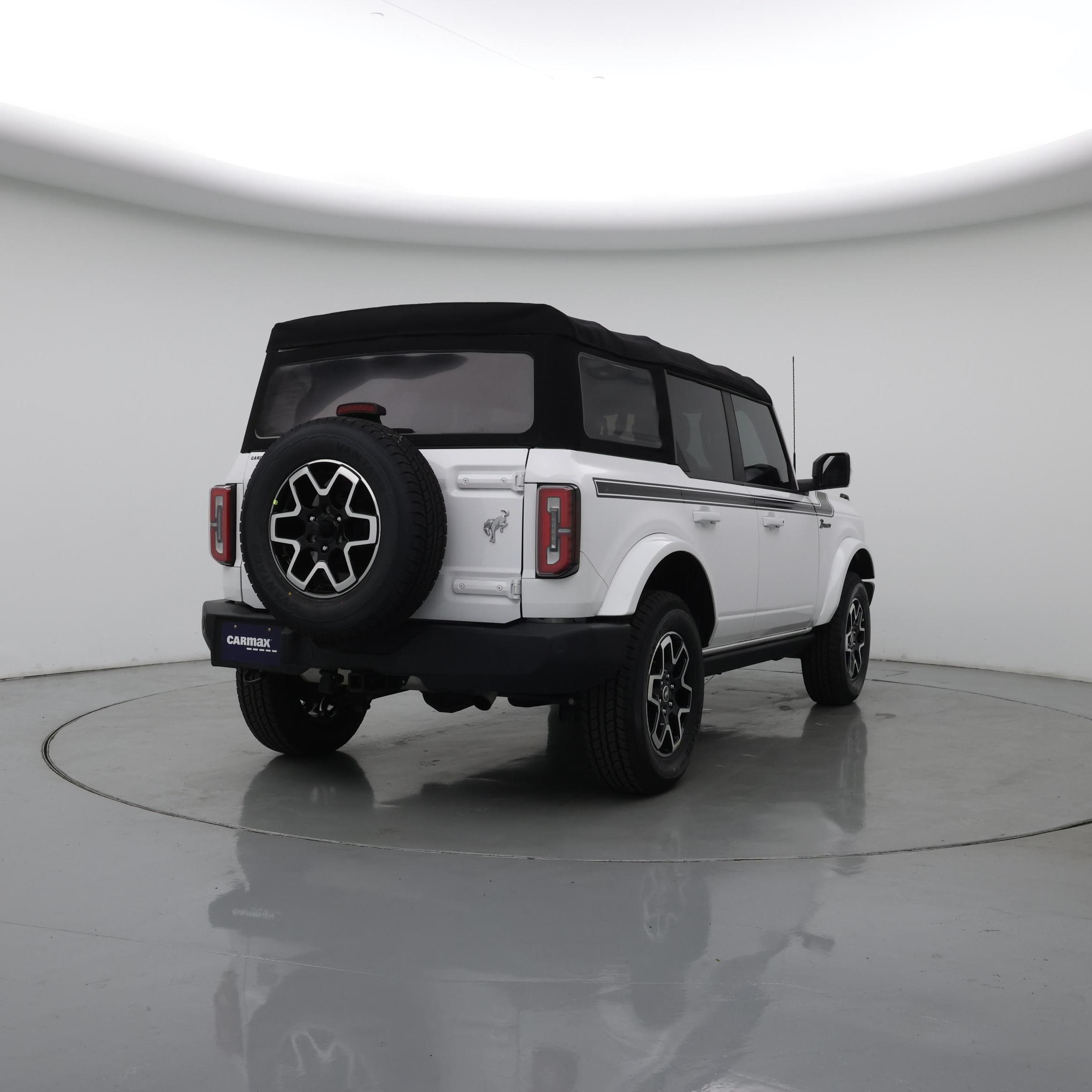 Thumbnail: 2022 Ford Bronco - 8