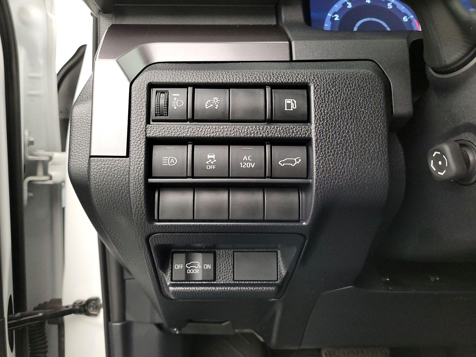 Thumbnail: 2025 Toyota 4Runner - 13