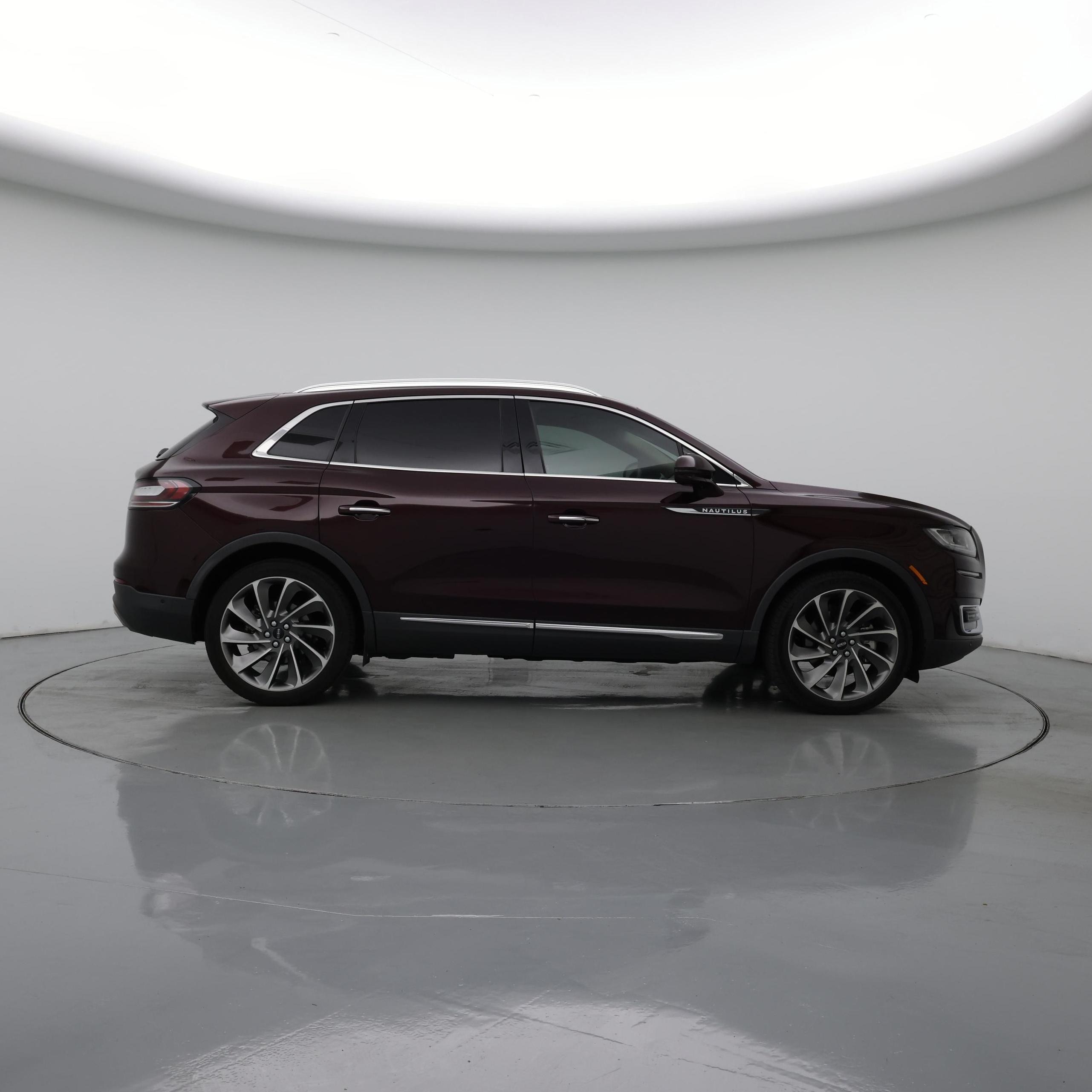 Thumbnail: 2020 Lincoln Nautilus - 7