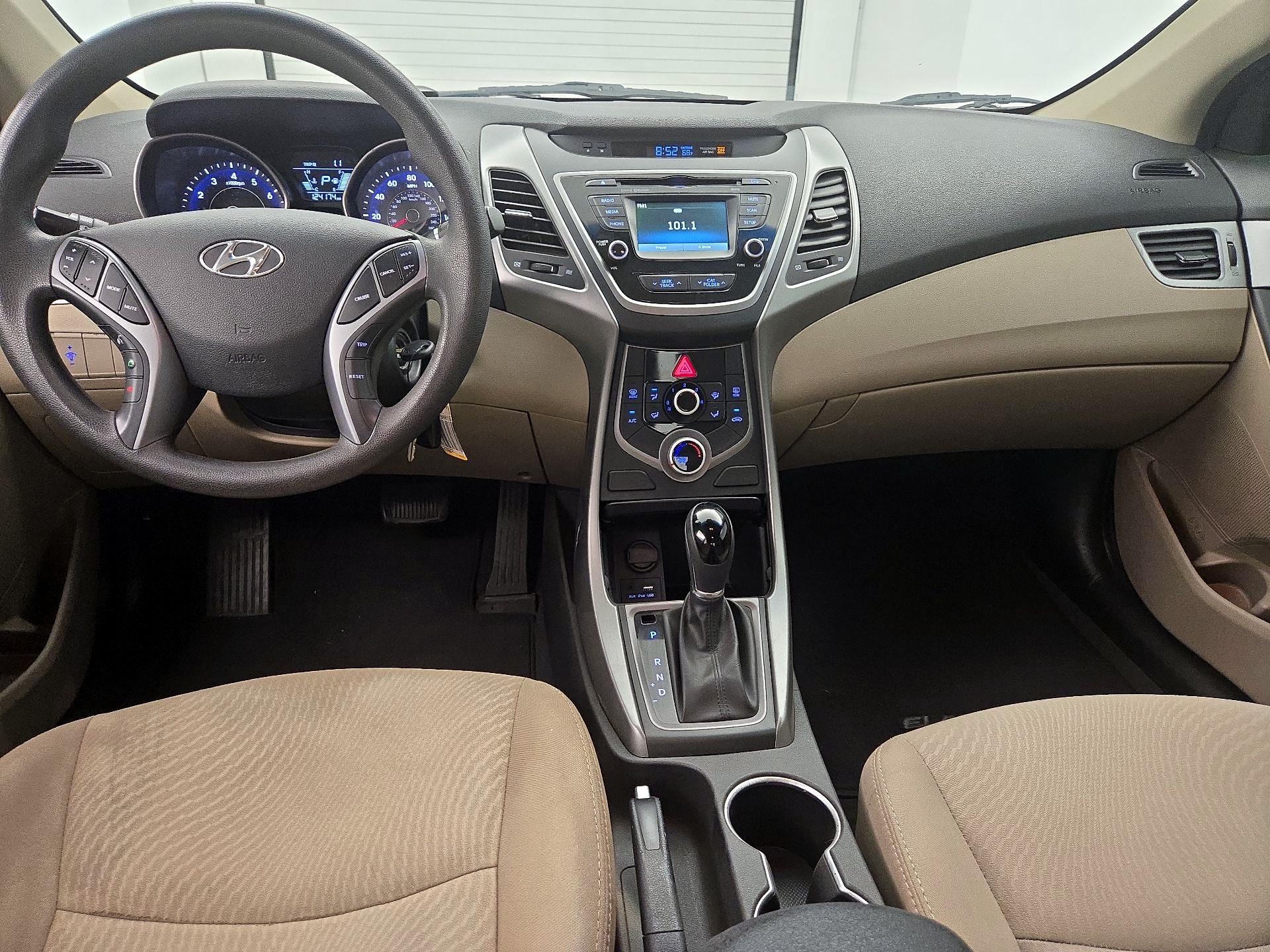 Thumbnail: 2016 Hyundai Elantra - 9