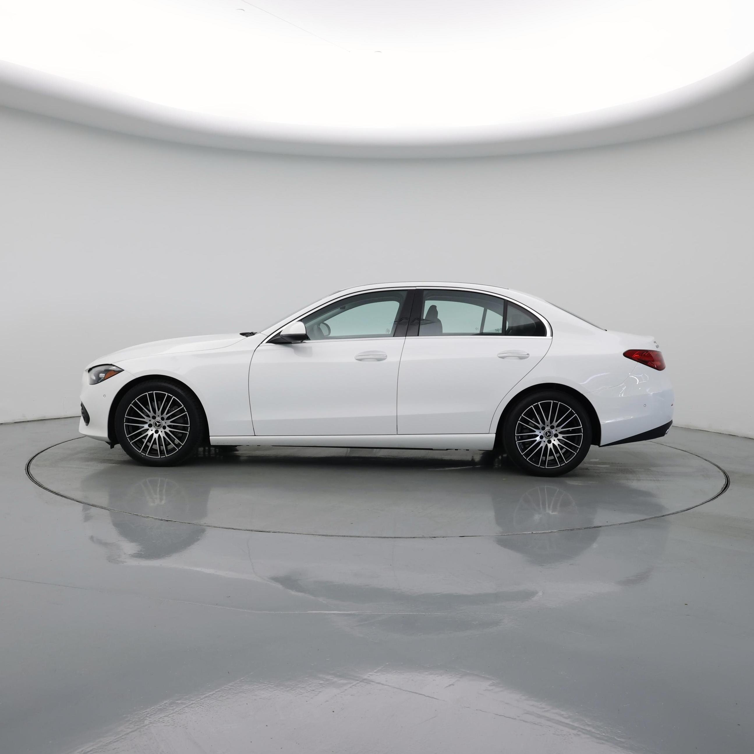 Thumbnail: 2023 Mercedes-Benz C-Class - 3