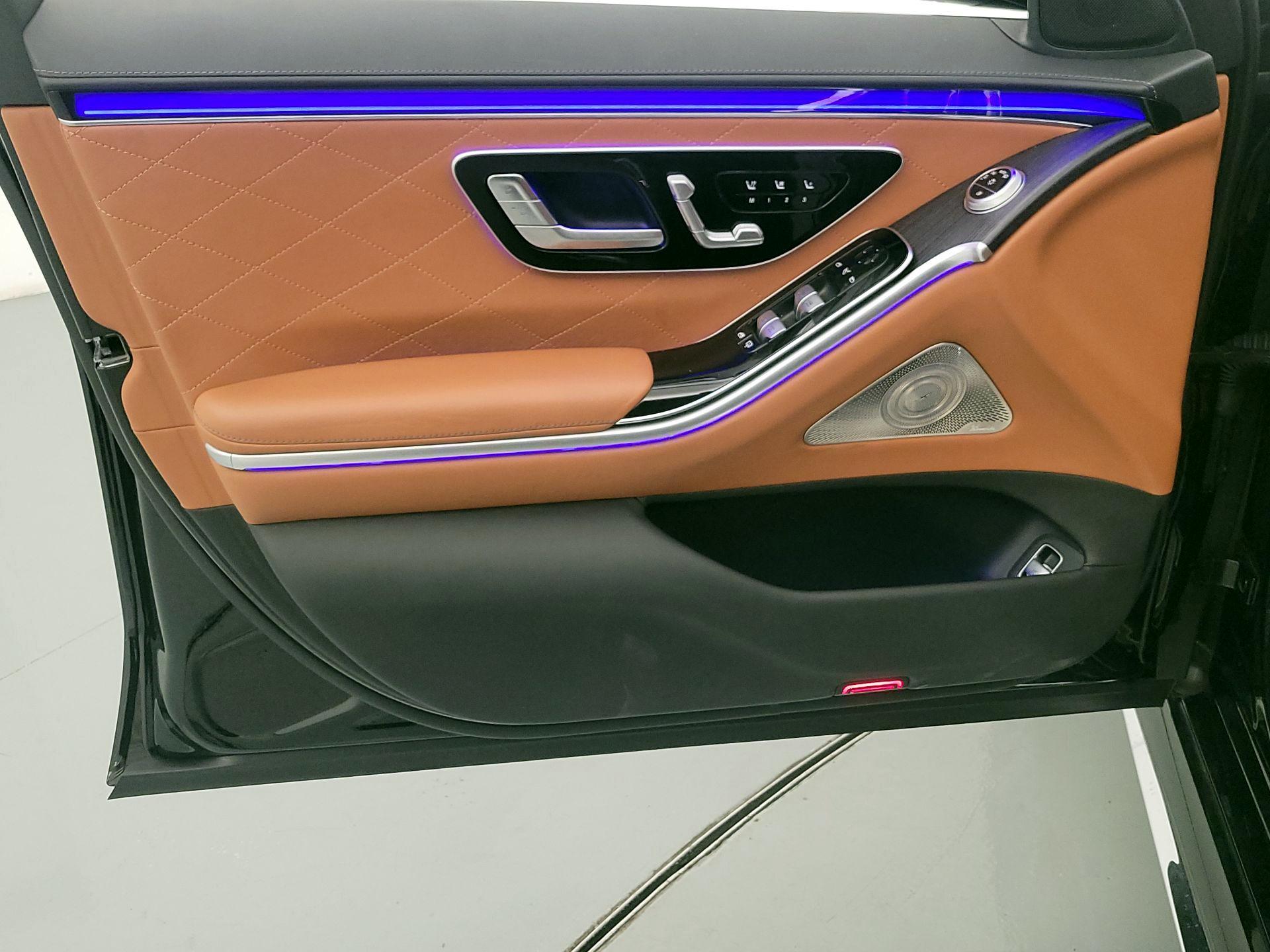 Thumbnail: 2022 Mercedes-Benz S-Class - 12