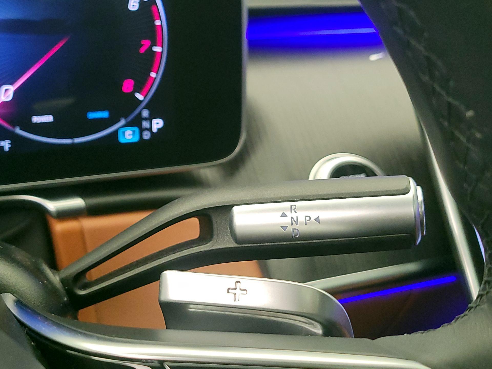 Thumbnail: 2022 Mercedes-Benz S-Class - 18