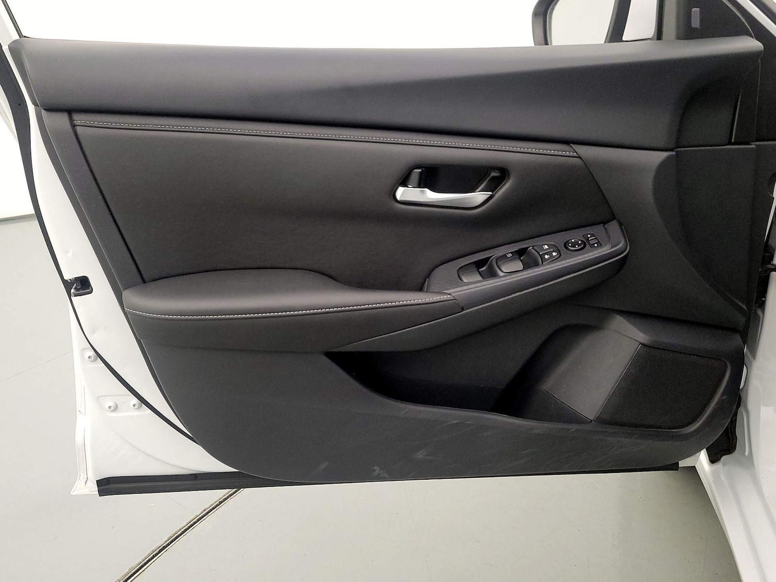2024 Nissan Sentra SV - Photo 13