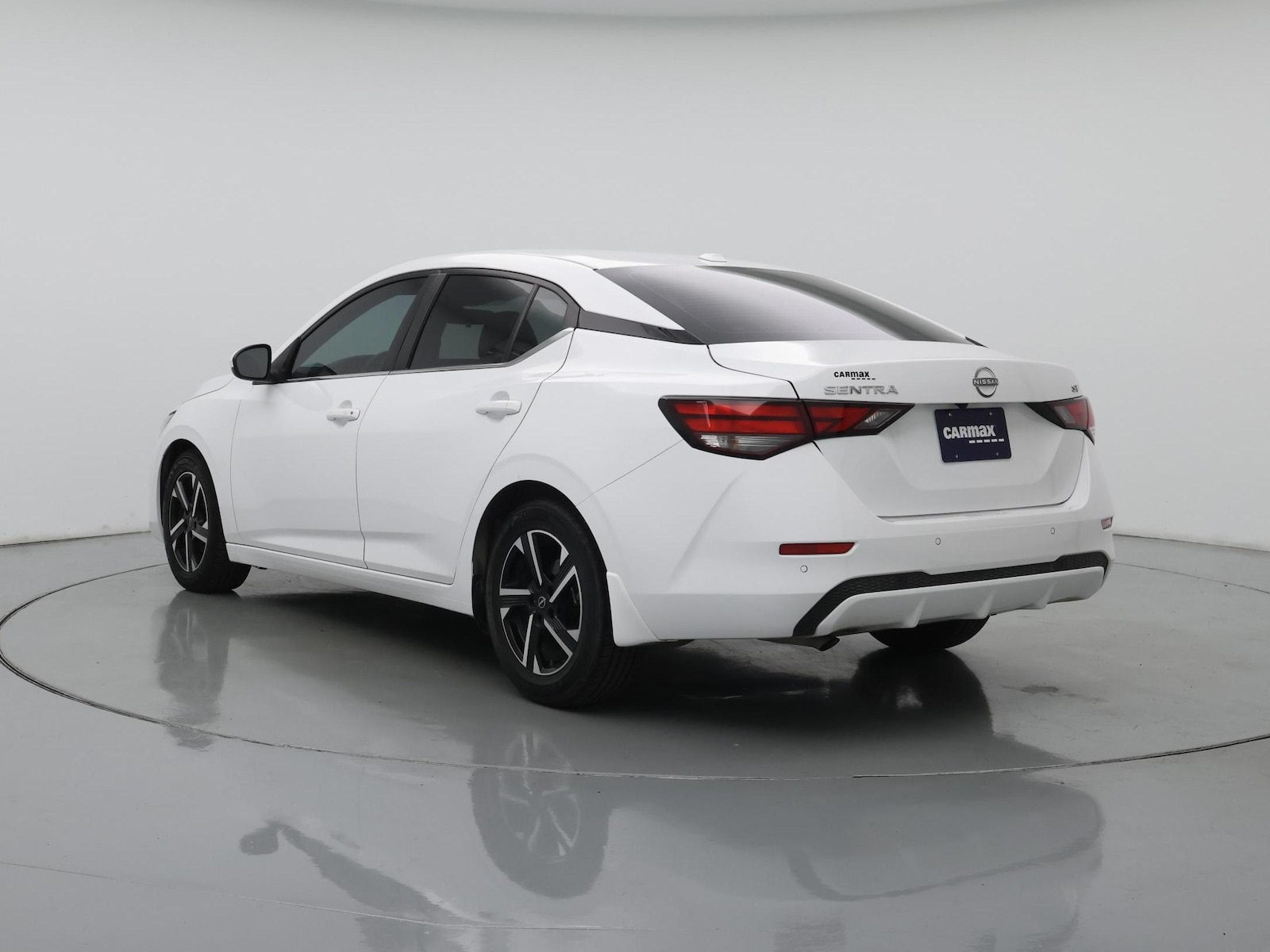 2024 Nissan Sentra SV - Photo 3