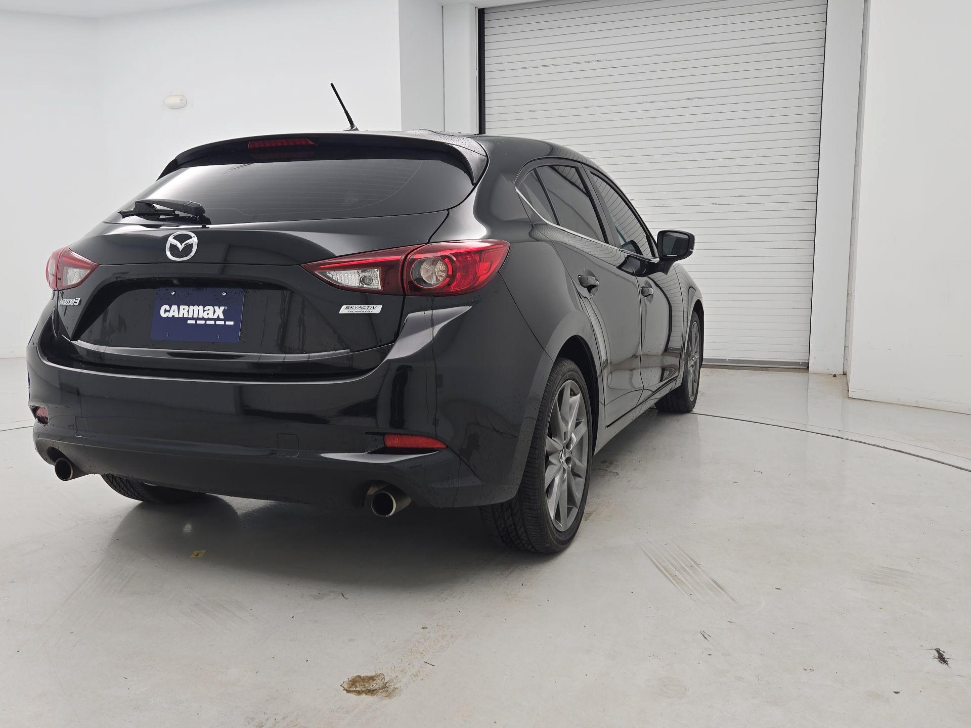 Thumbnail: 2018 Mazda Mazda3 - 5