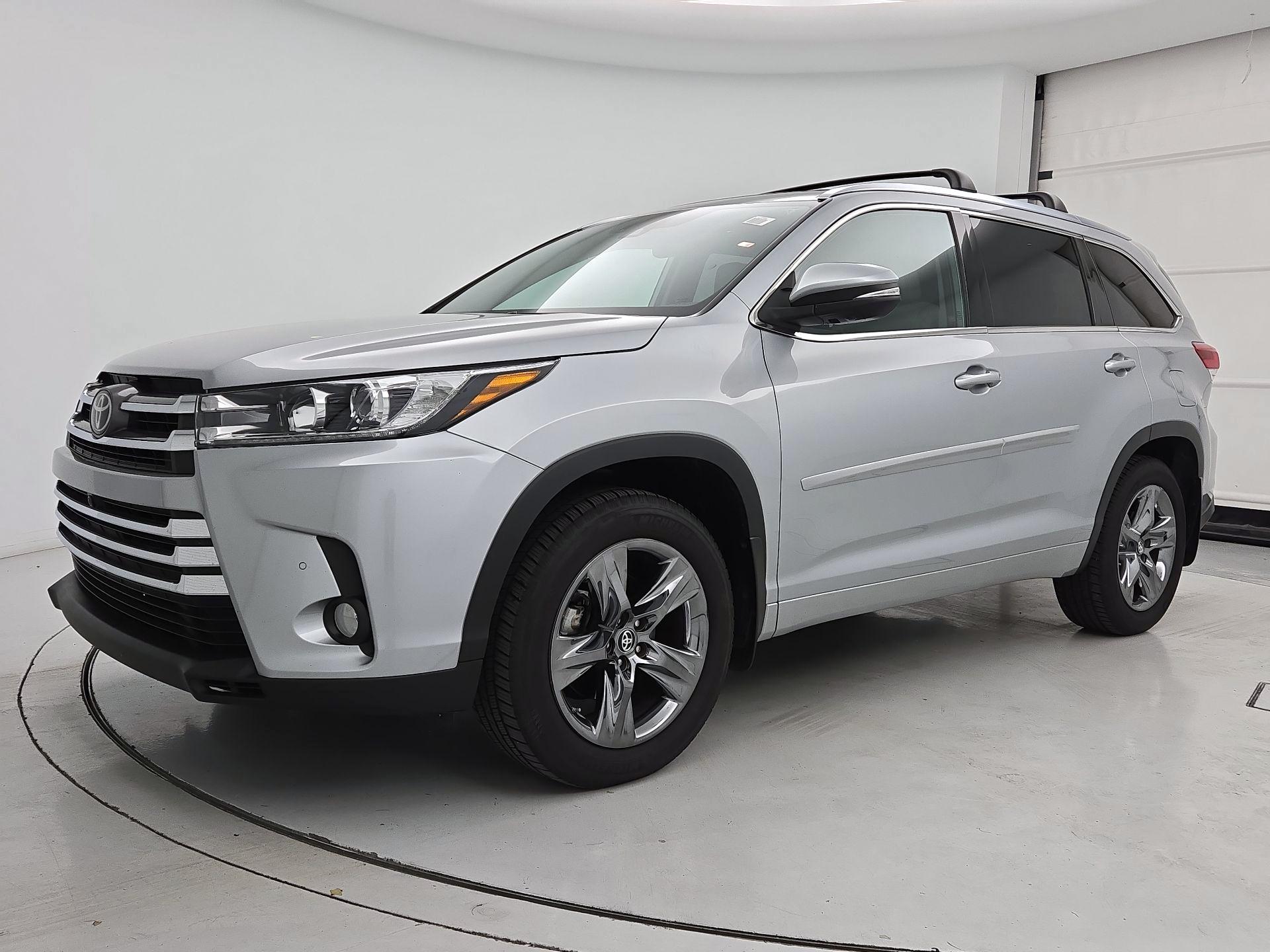 Thumbnail: 2018 Toyota Highlander - 3