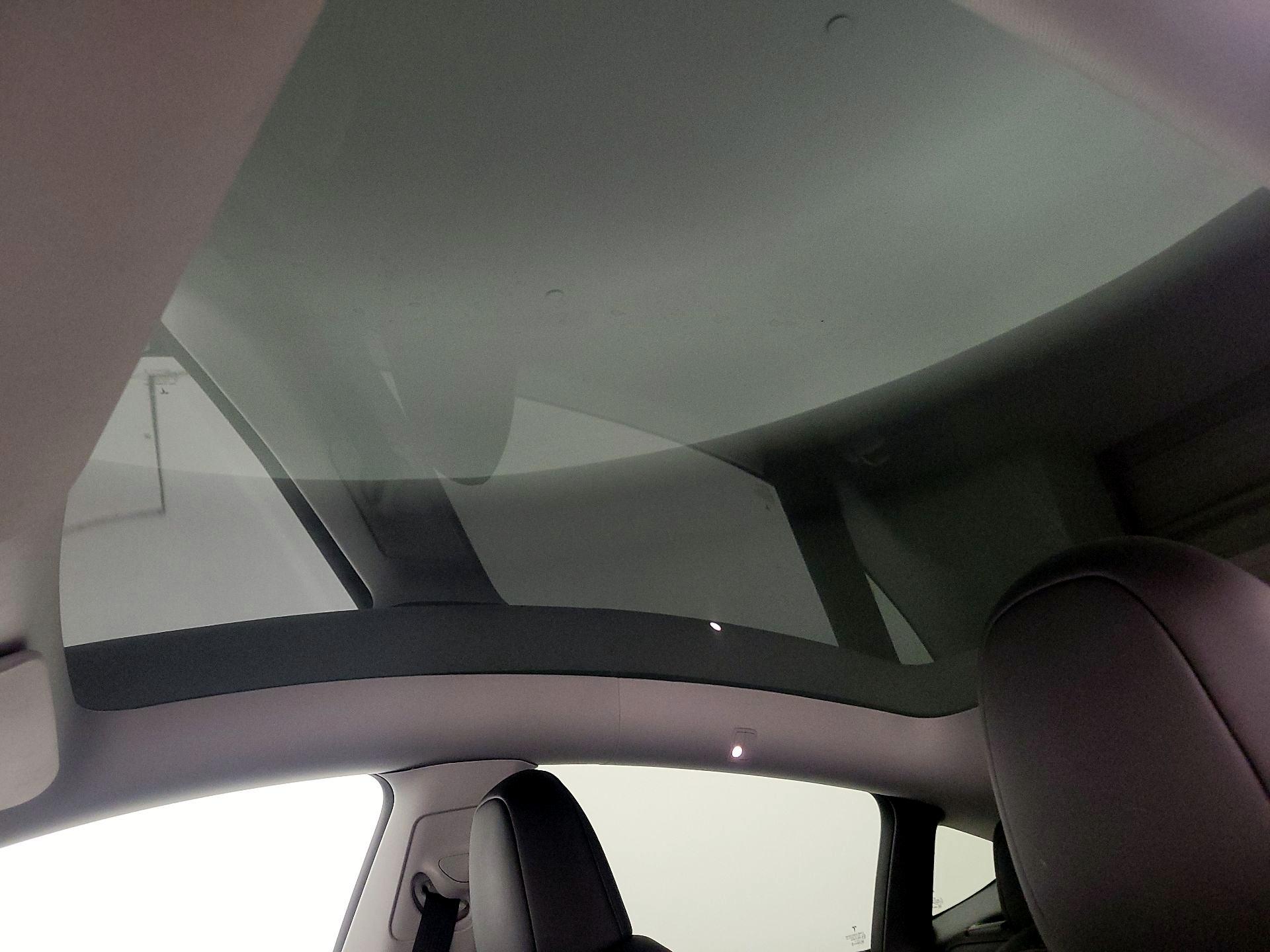Thumbnail: 2023 Tesla Model Y - 19