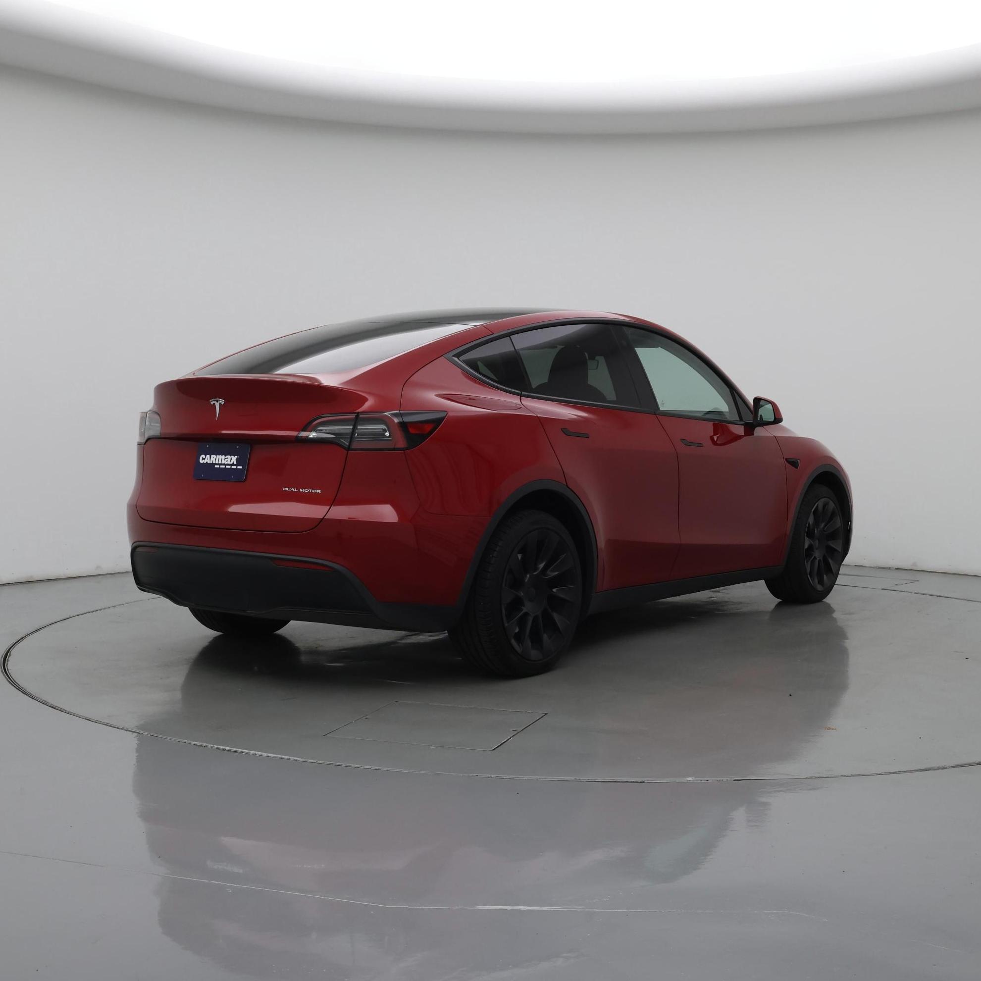 Thumbnail: 2023 Tesla Model Y - 8
