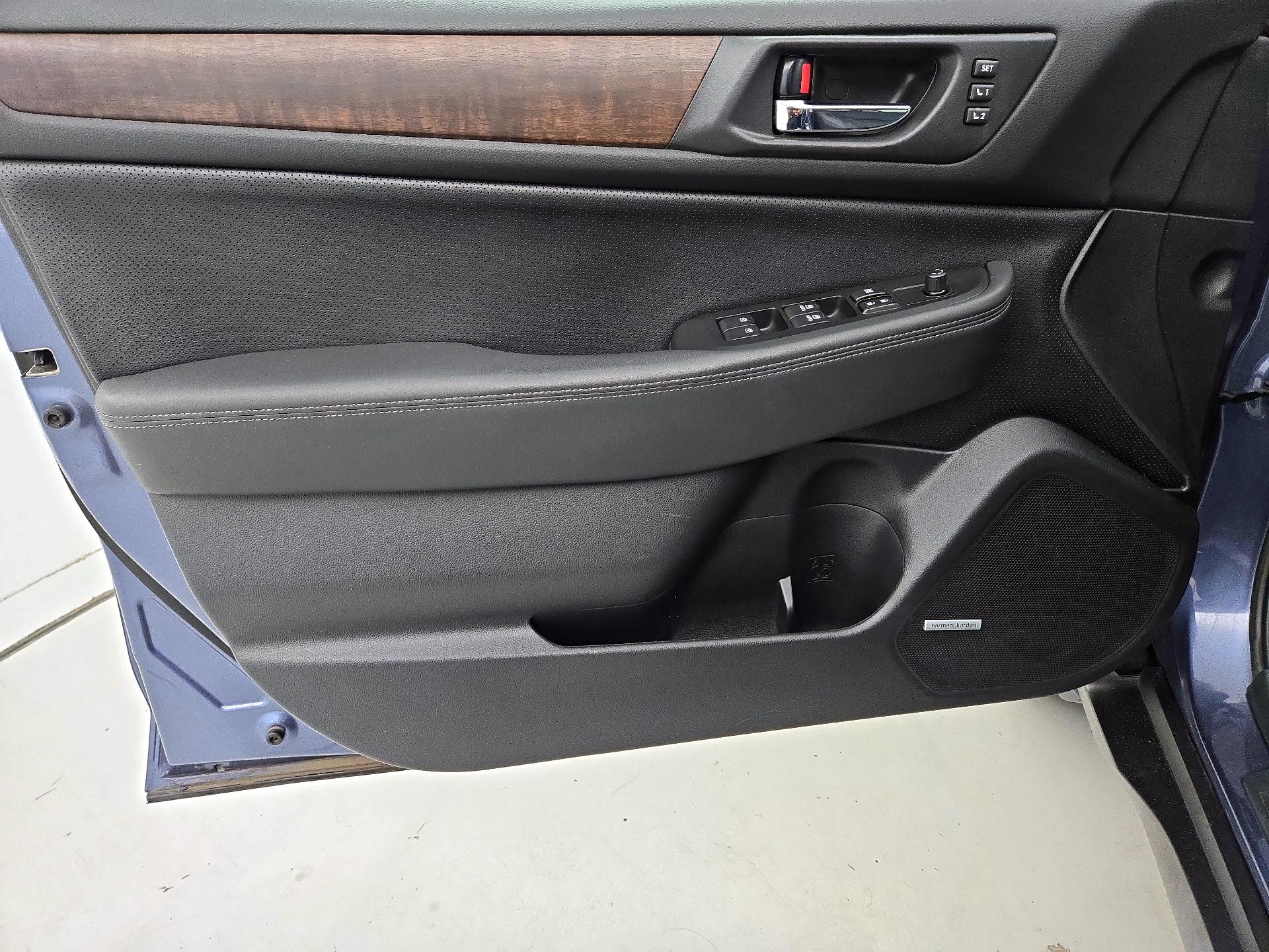 Thumbnail: 2016 Subaru Outback - 12