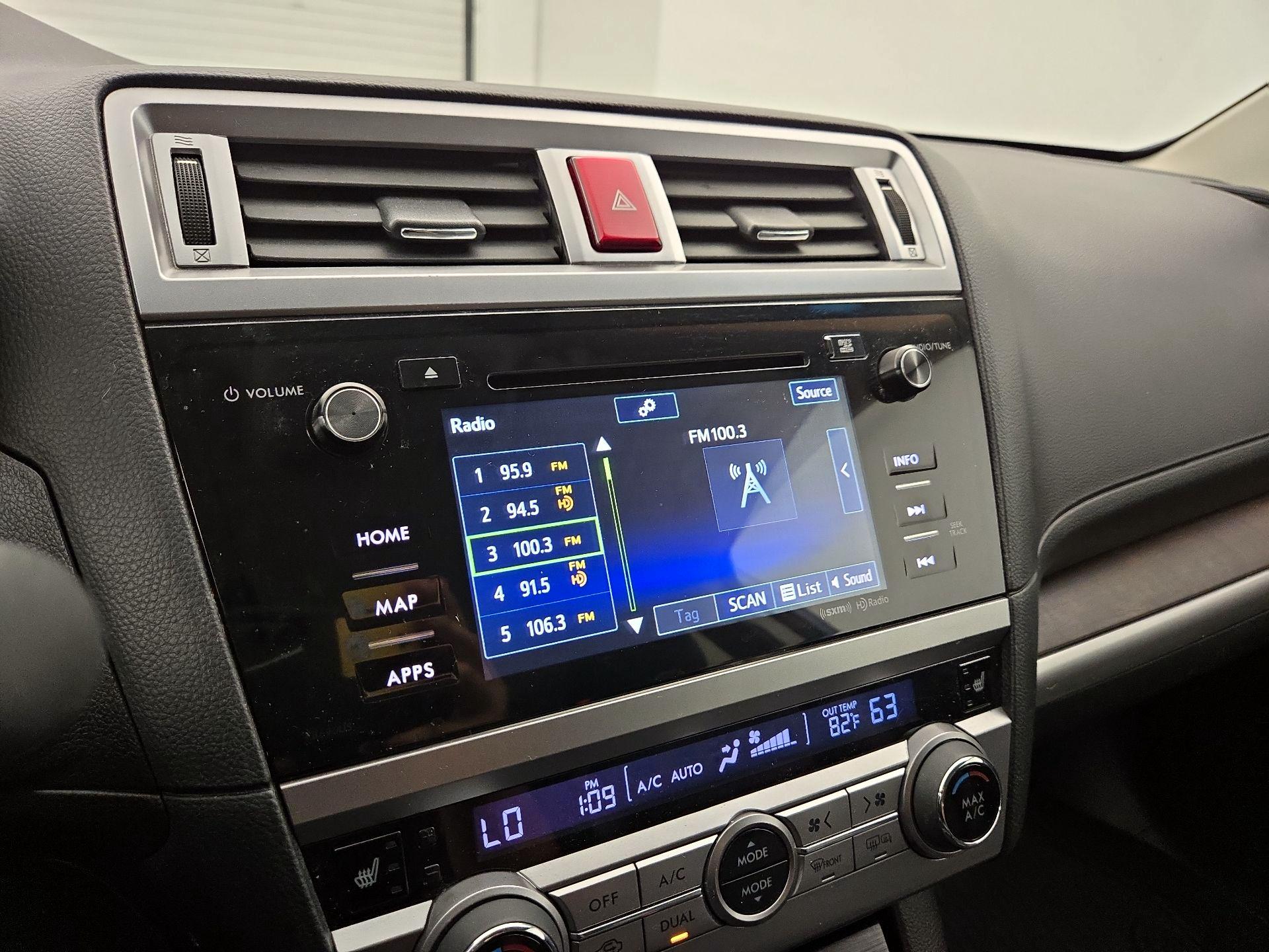 Thumbnail: 2016 Subaru Outback - 16
