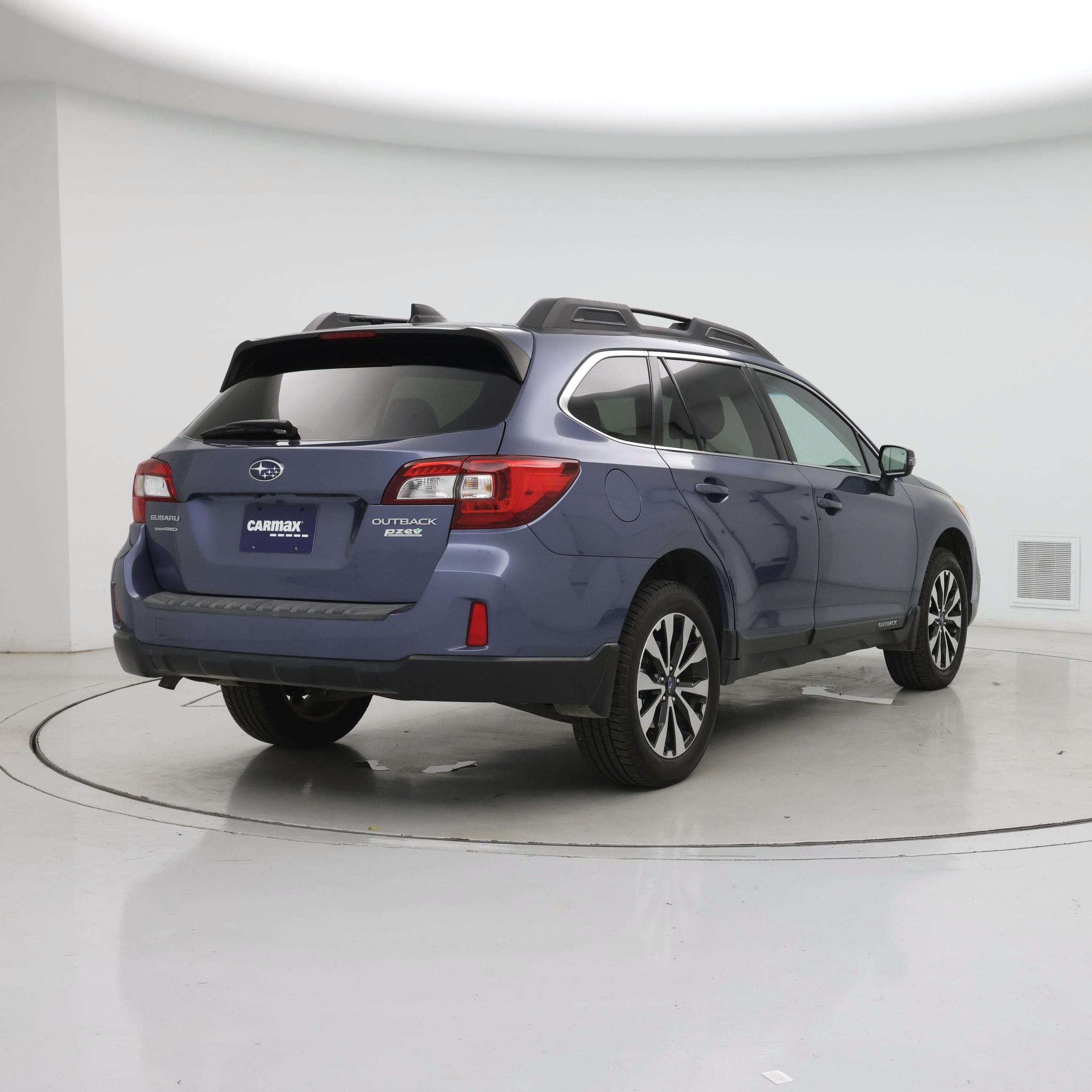 Thumbnail: 2016 Subaru Outback - 8