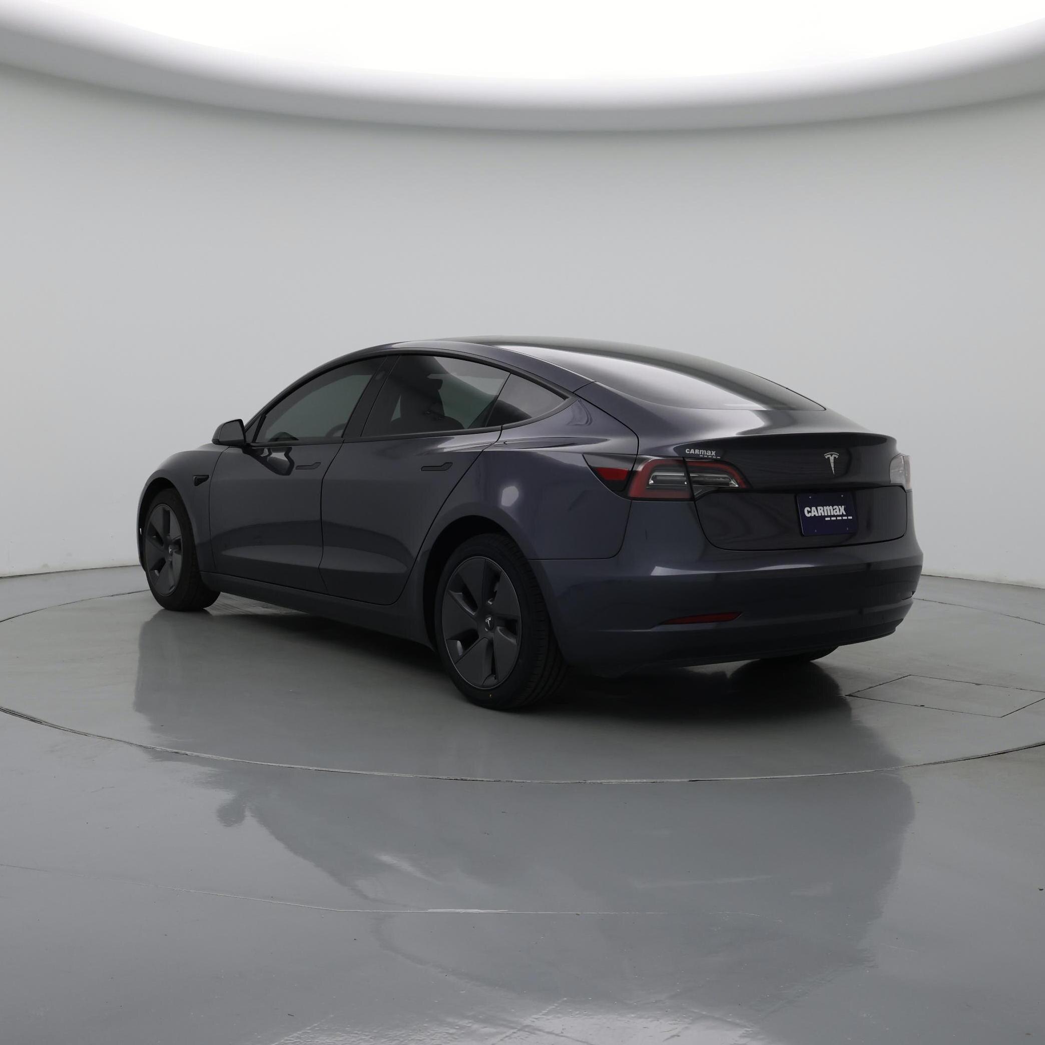 Thumbnail: 2023 Tesla Model 3 - 2