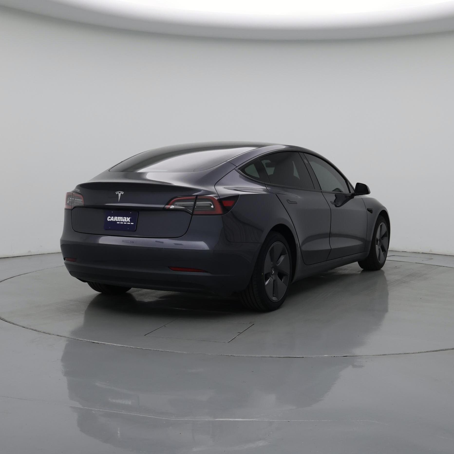 Thumbnail: 2023 Tesla Model 3 - 8