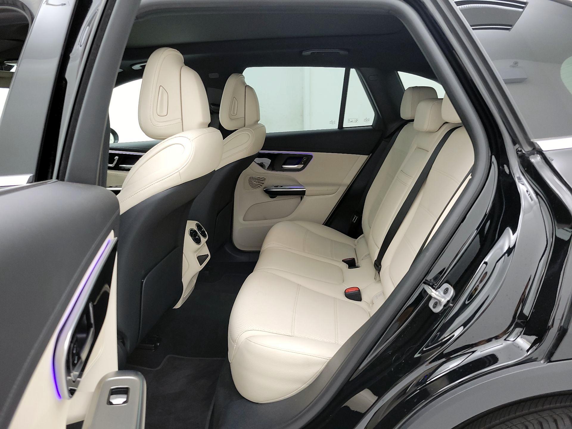 Thumbnail: 2024 Mercedes-Benz GLC - 19