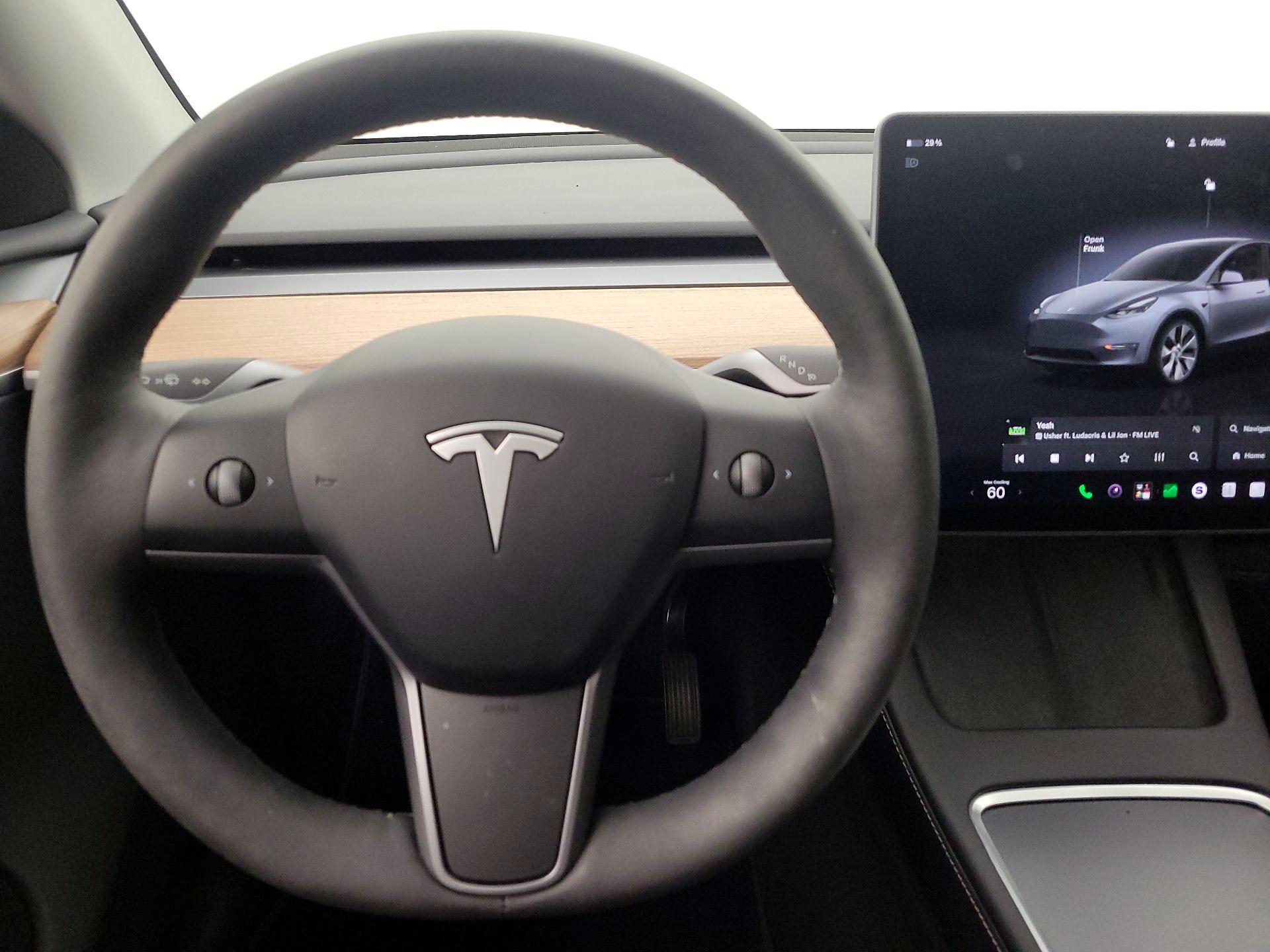 Thumbnail: 2024 Tesla Model Y - 10
