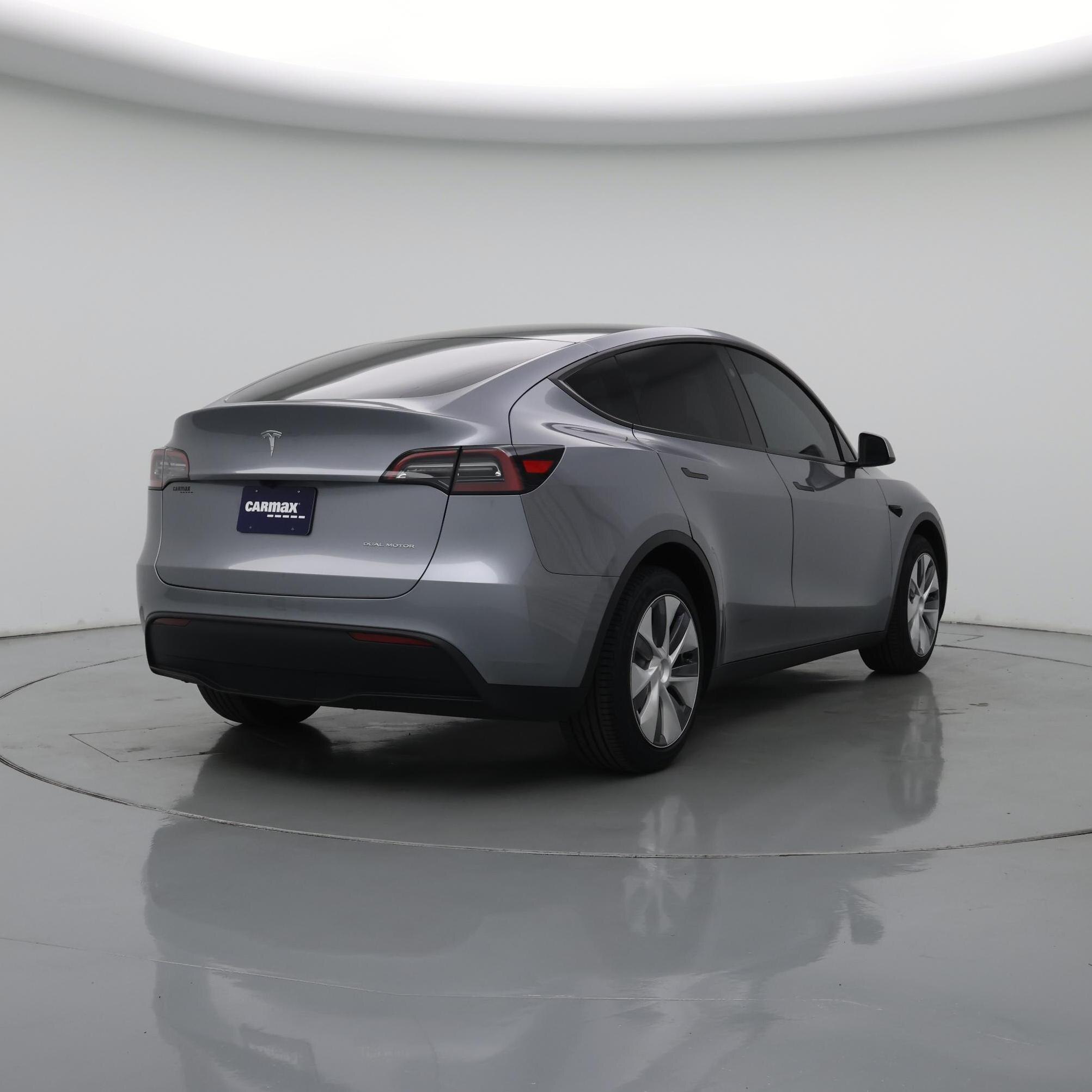 Thumbnail: 2024 Tesla Model Y - 8