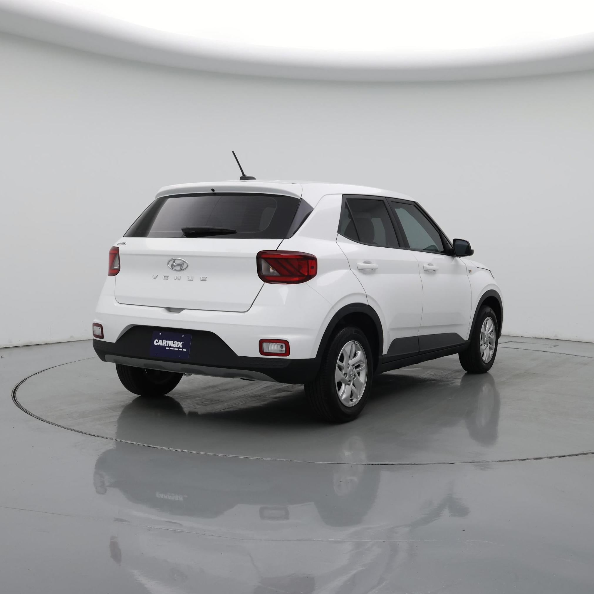 Thumbnail: 2025 Hyundai Venue - 8