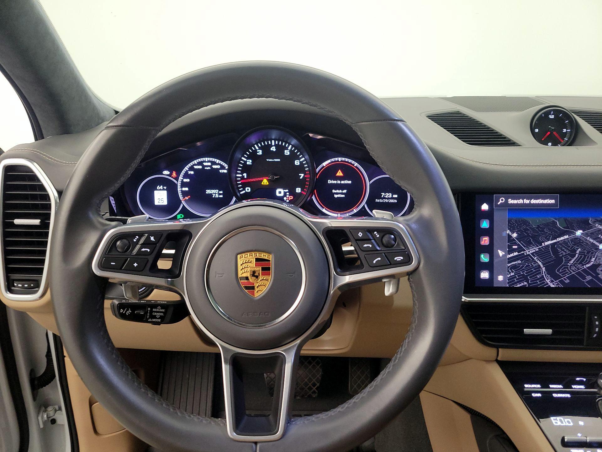 Thumbnail: 2022 Porsche Cayenne - 10